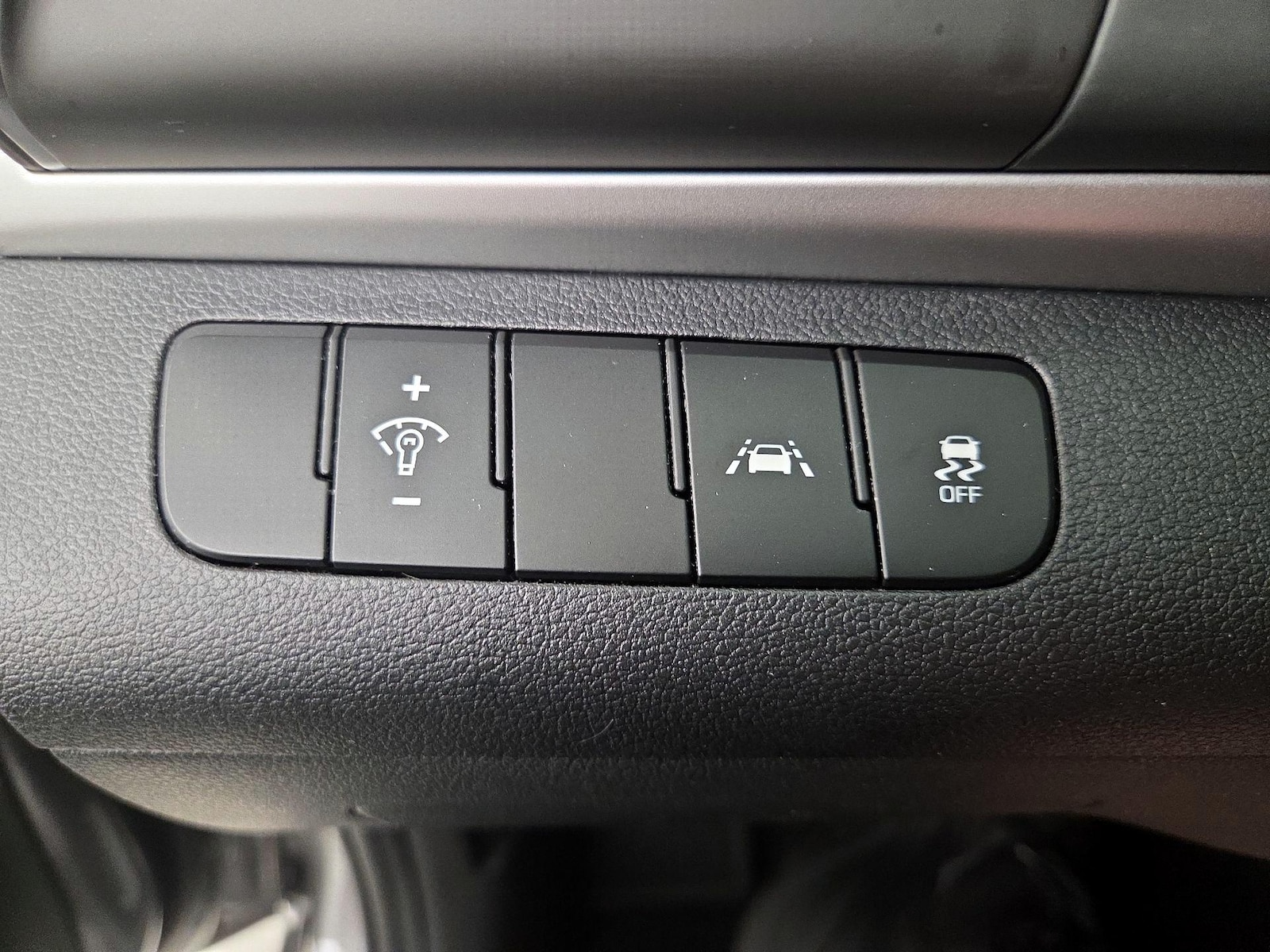 2020 Hyundai Elantra SE - Photo 14
