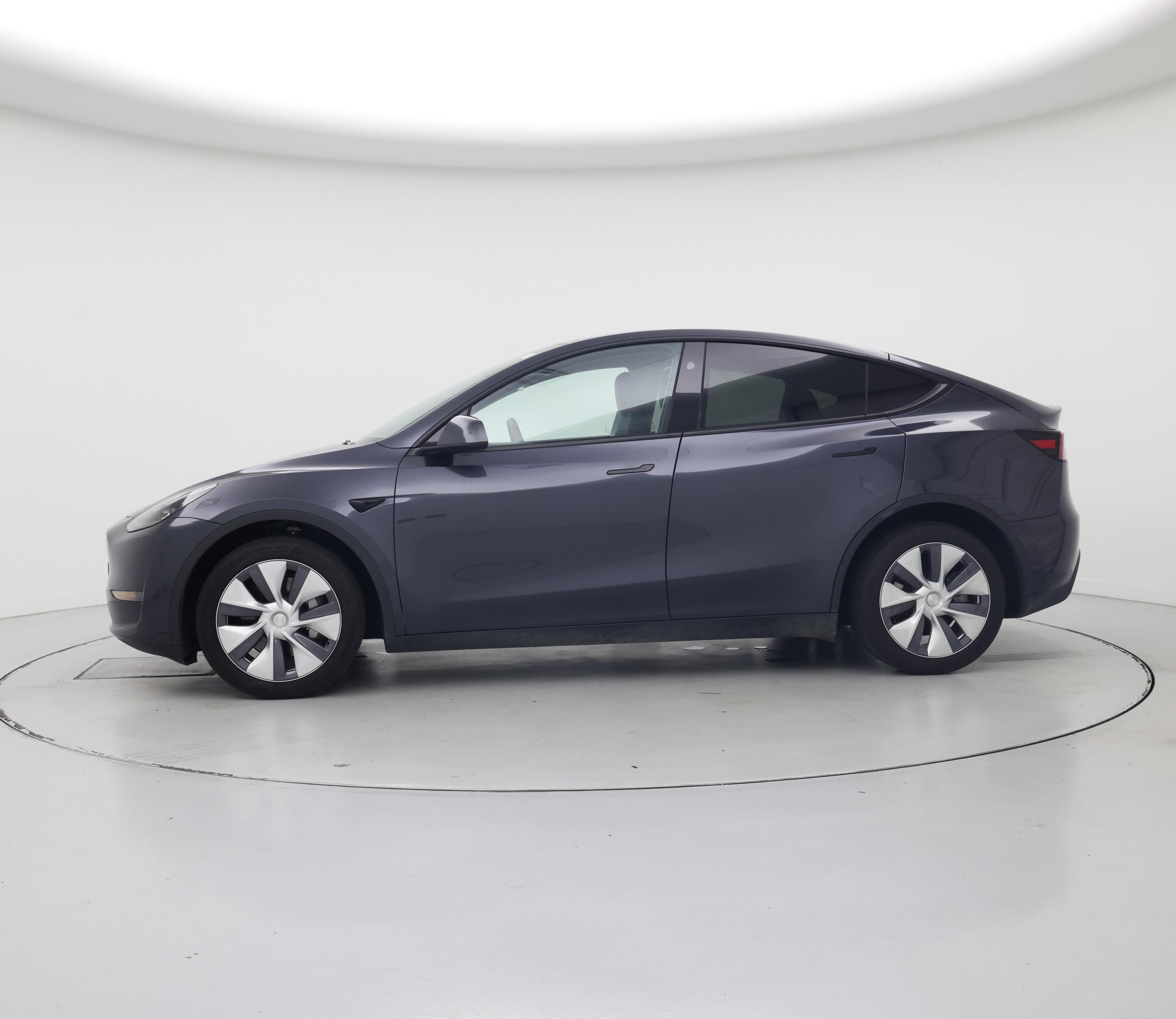 Thumbnail: 2024 Tesla Model Y - 3