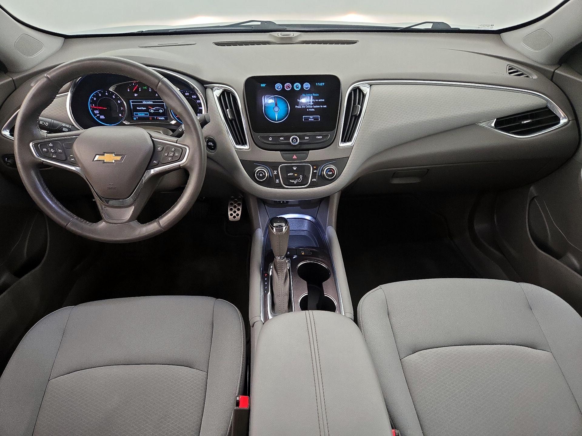 Thumbnail: 2016 Chevrolet Malibu - 9