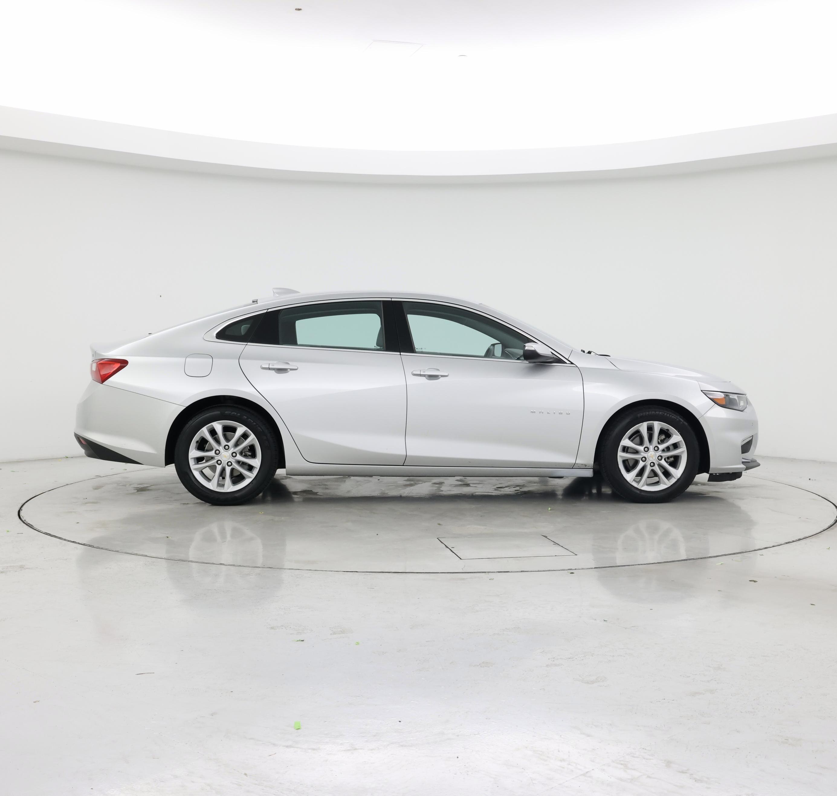 Thumbnail: 2016 Chevrolet Malibu - 7