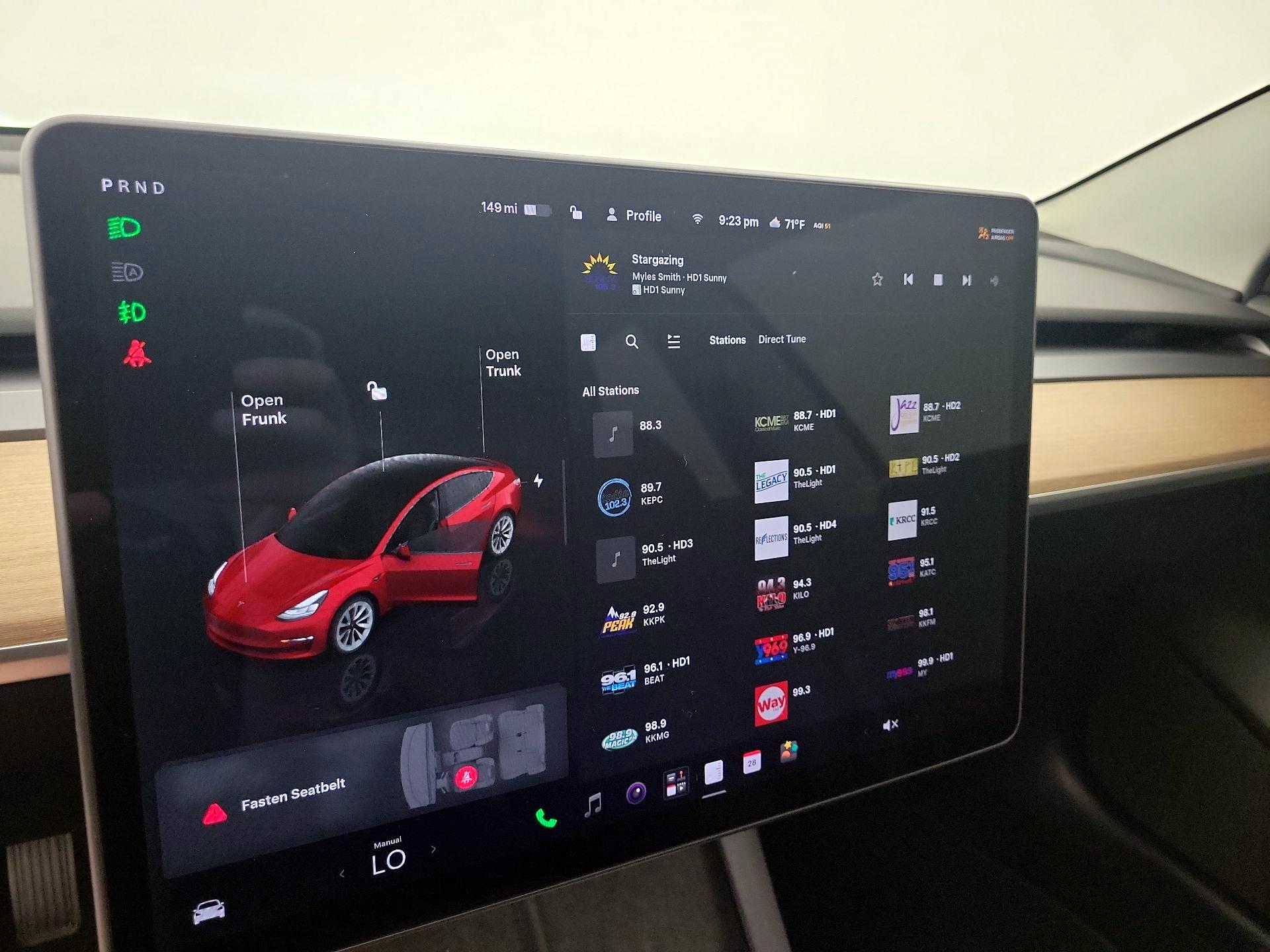 Thumbnail: 2022 Tesla Model 3 - 15
