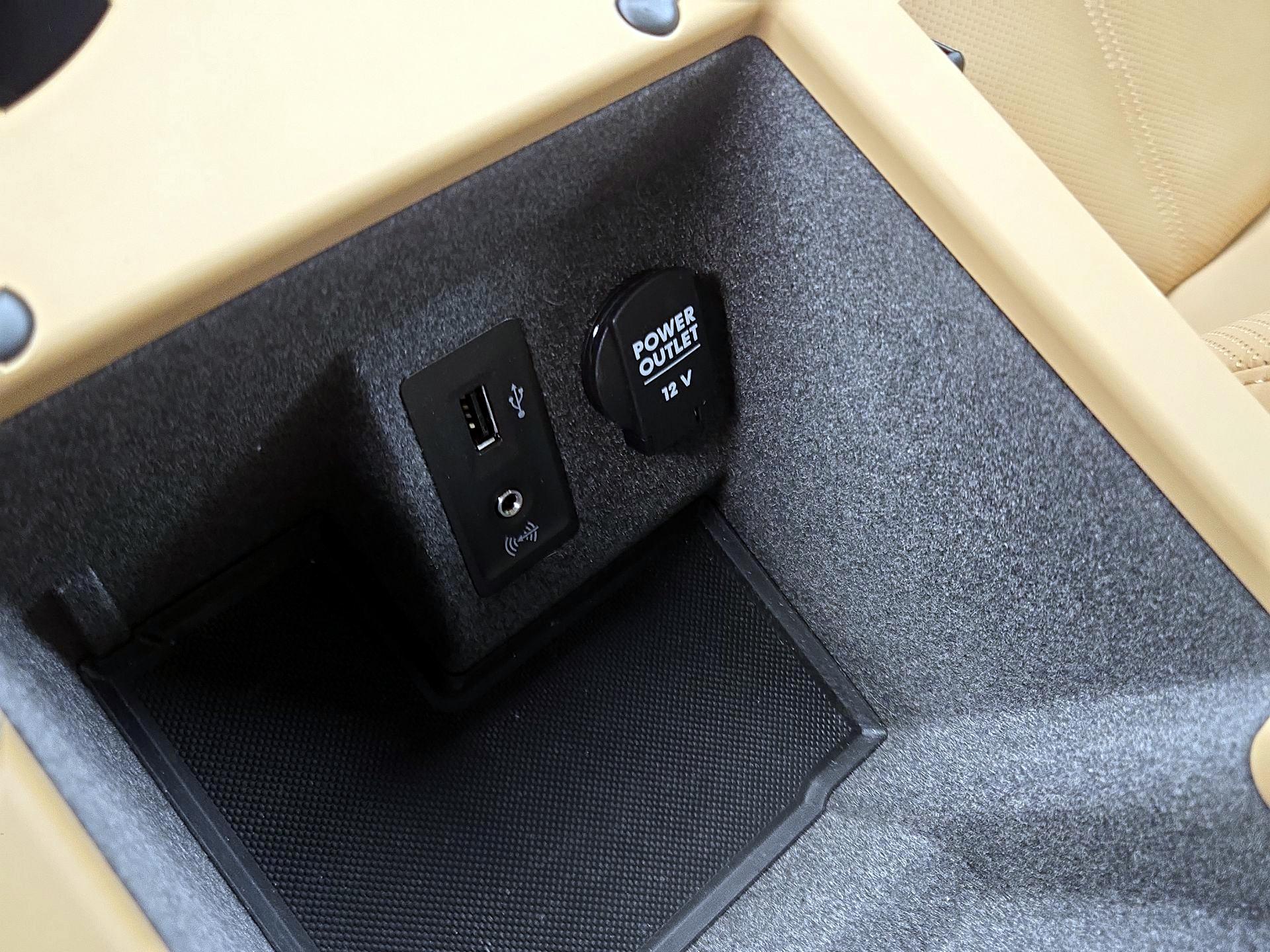 Thumbnail: 2017 Porsche Macan - 19