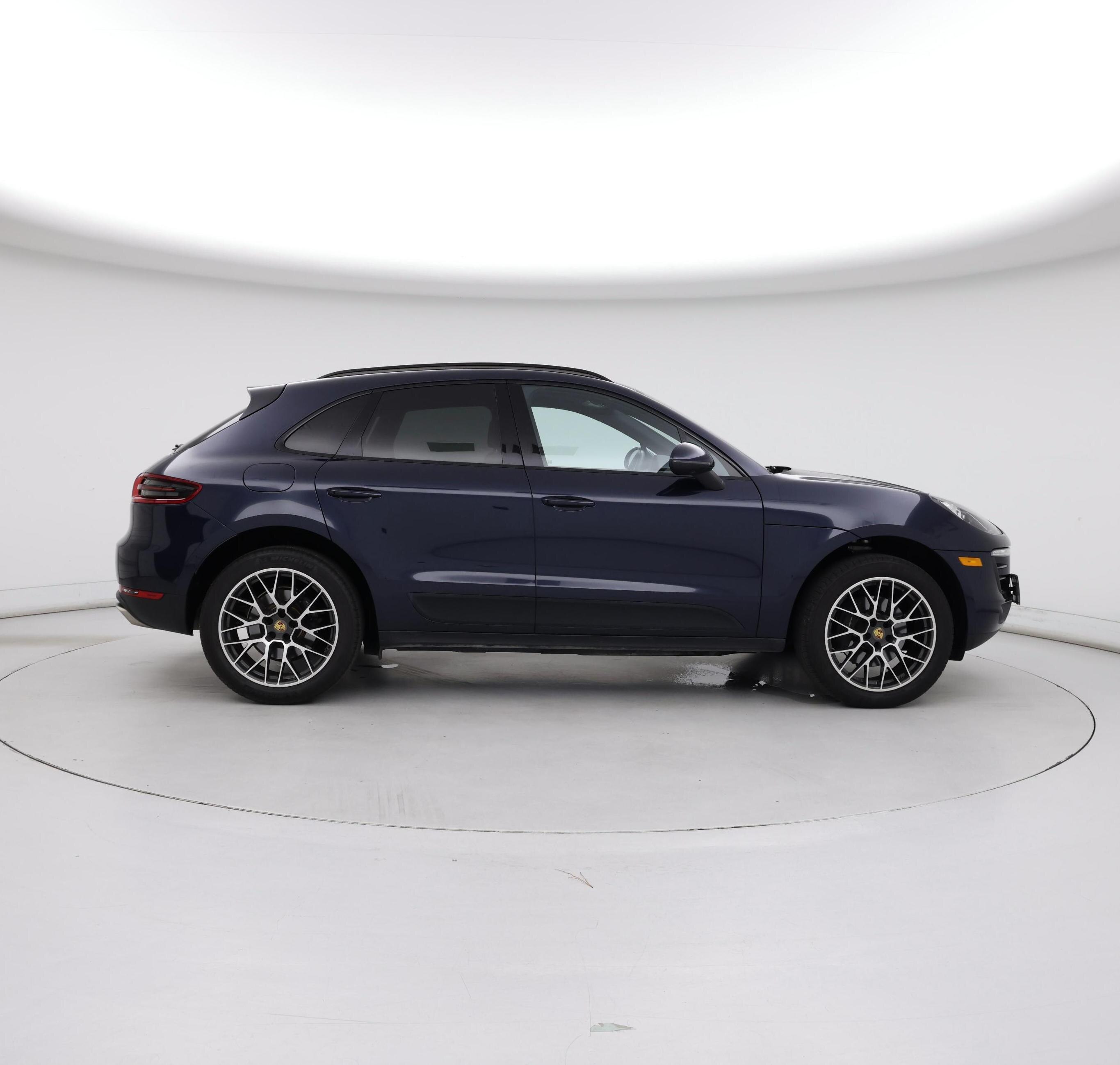 Thumbnail: 2017 Porsche Macan - 7