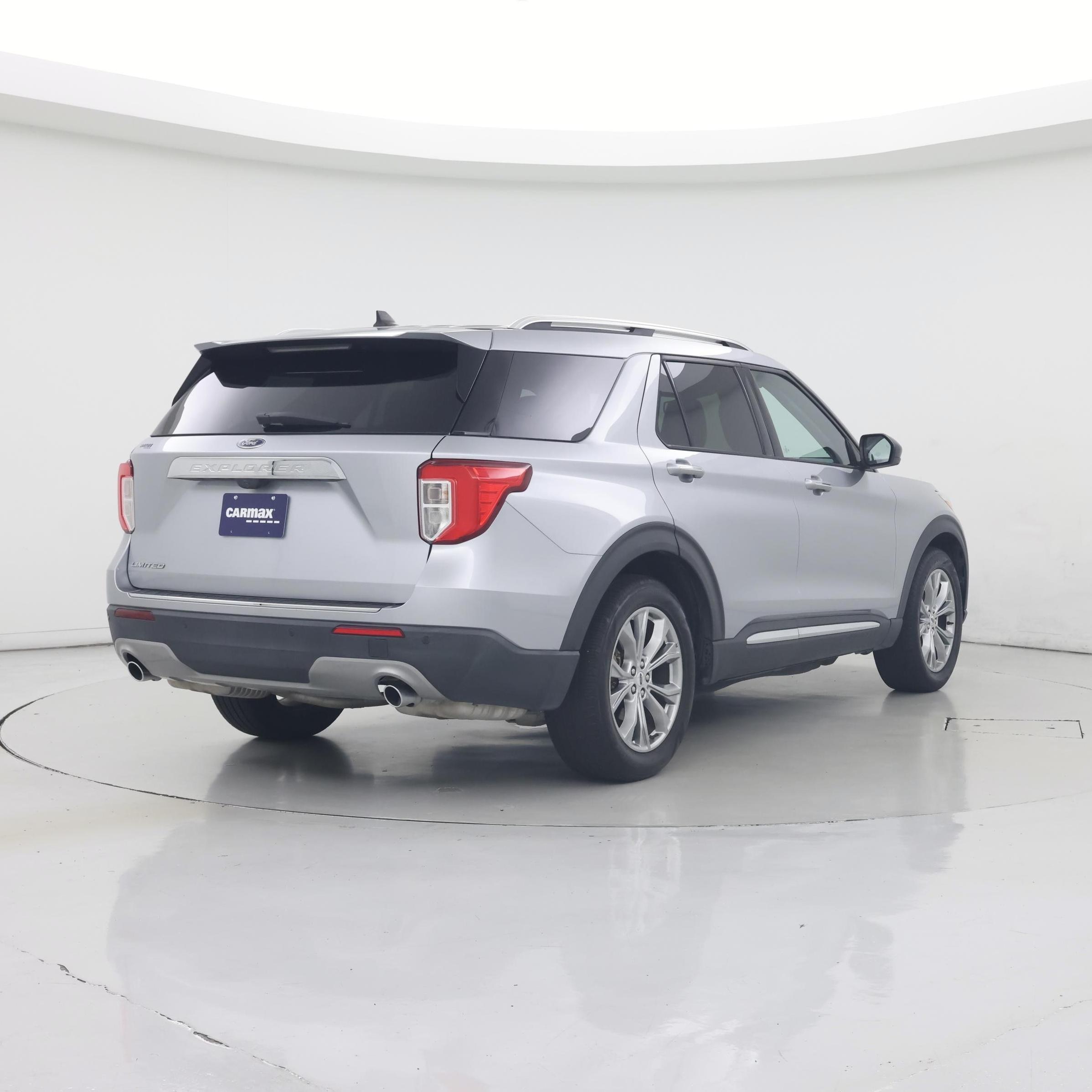Thumbnail: 2022 Ford Explorer - 8
