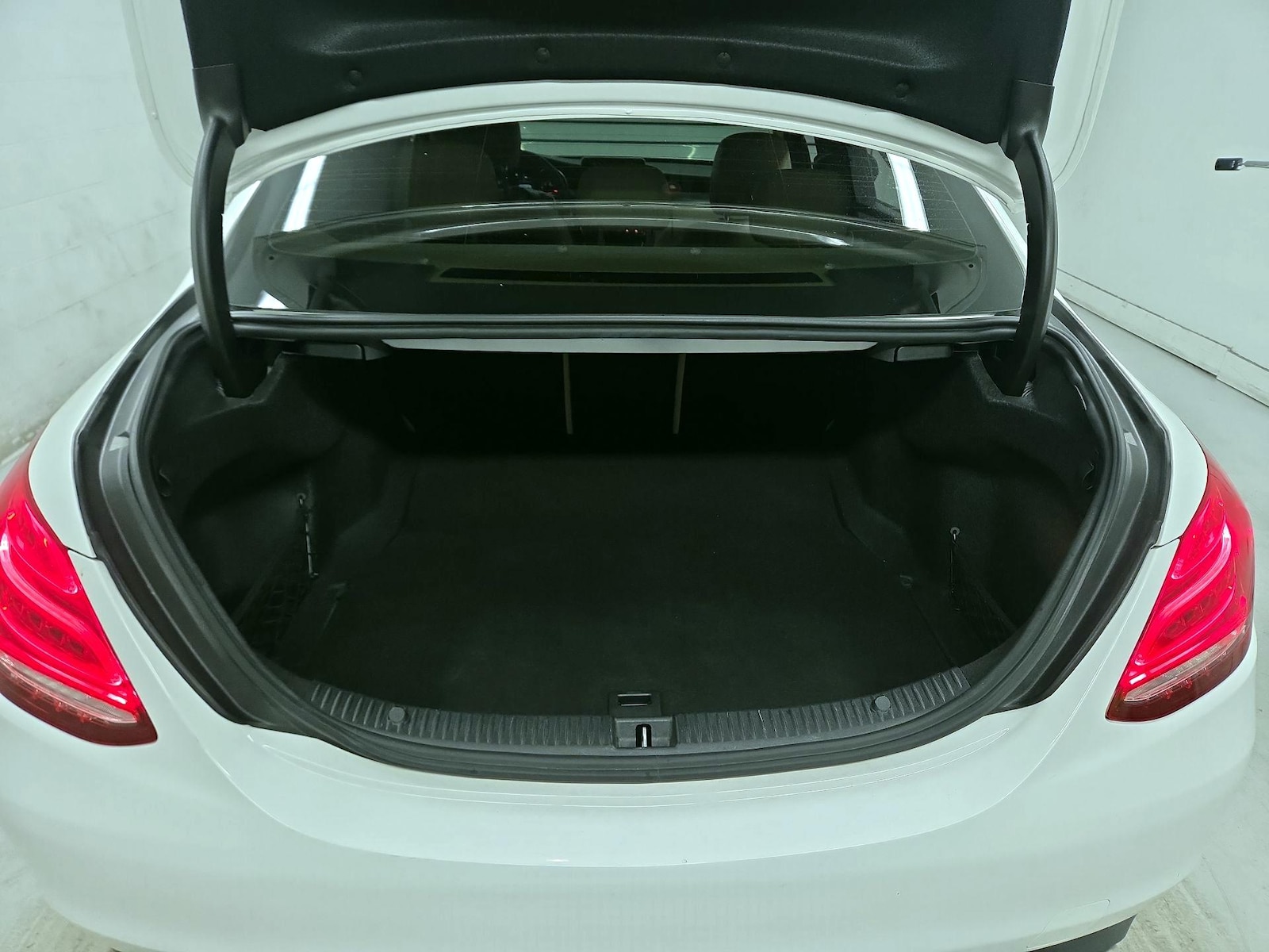 2016 Mercedes-Benz C-Class C300 - Photo 19