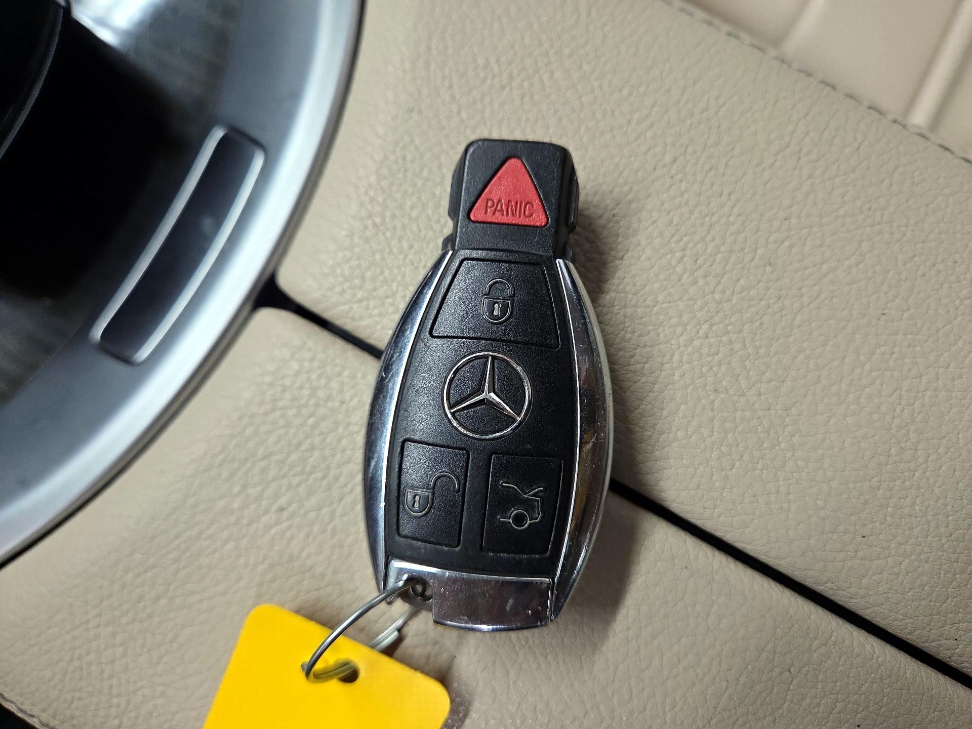 Thumbnail: 2016 Mercedes-Benz C-Class - 20