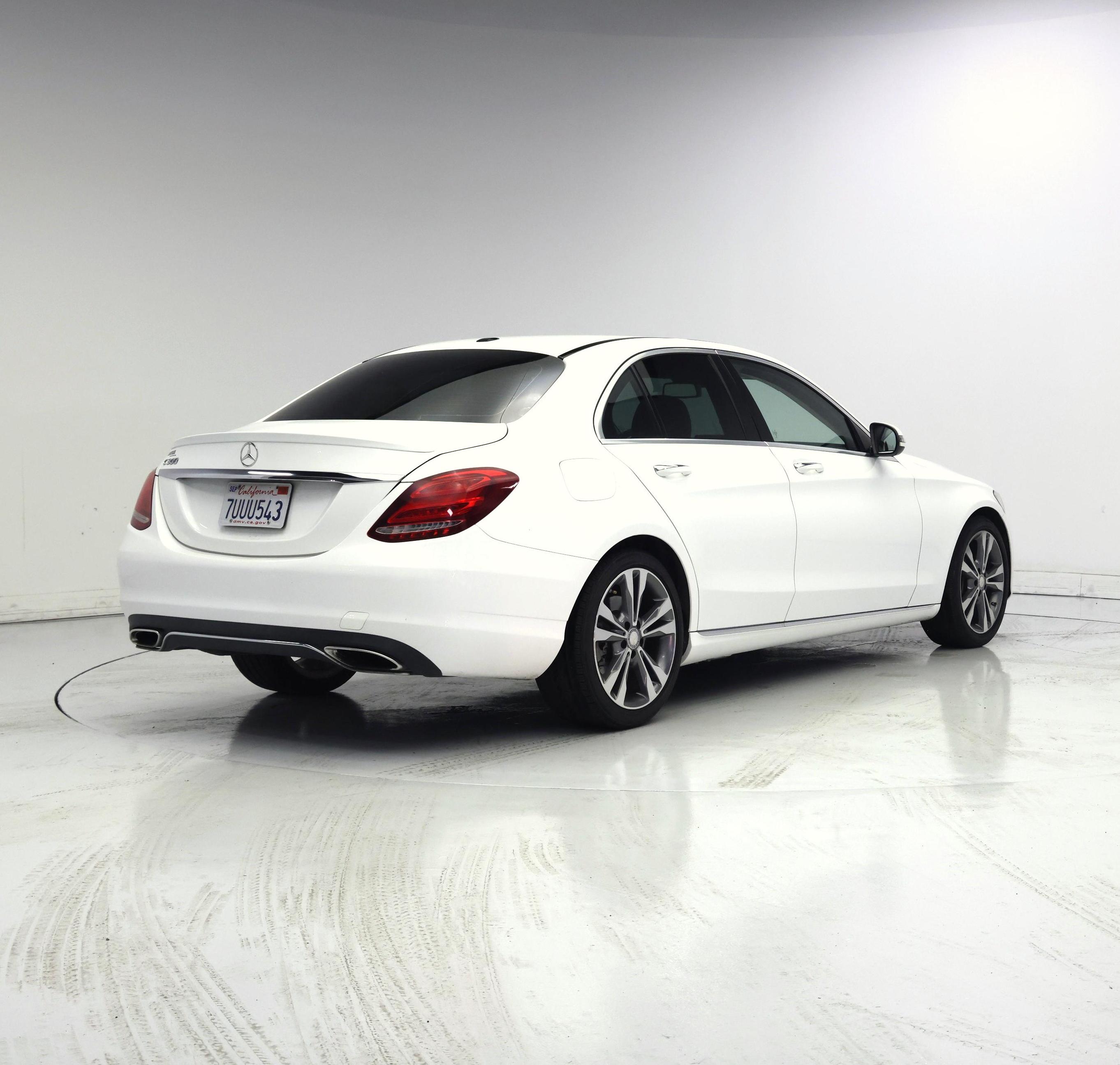 Thumbnail: 2016 Mercedes-Benz C-Class - 8