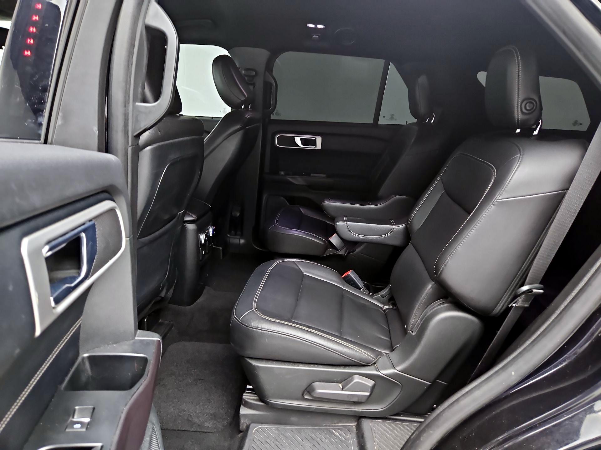 Thumbnail: 2020 Ford Explorer - 20