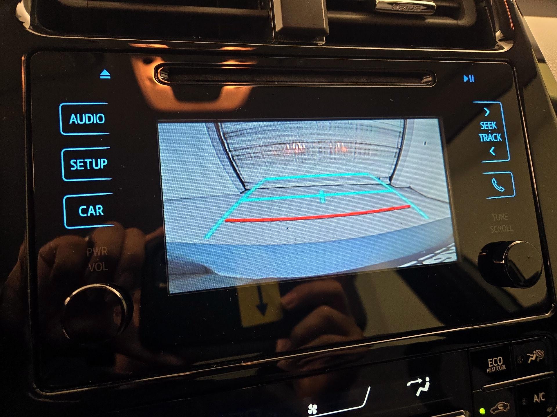 Thumbnail: 2019 Toyota Prius - 14
