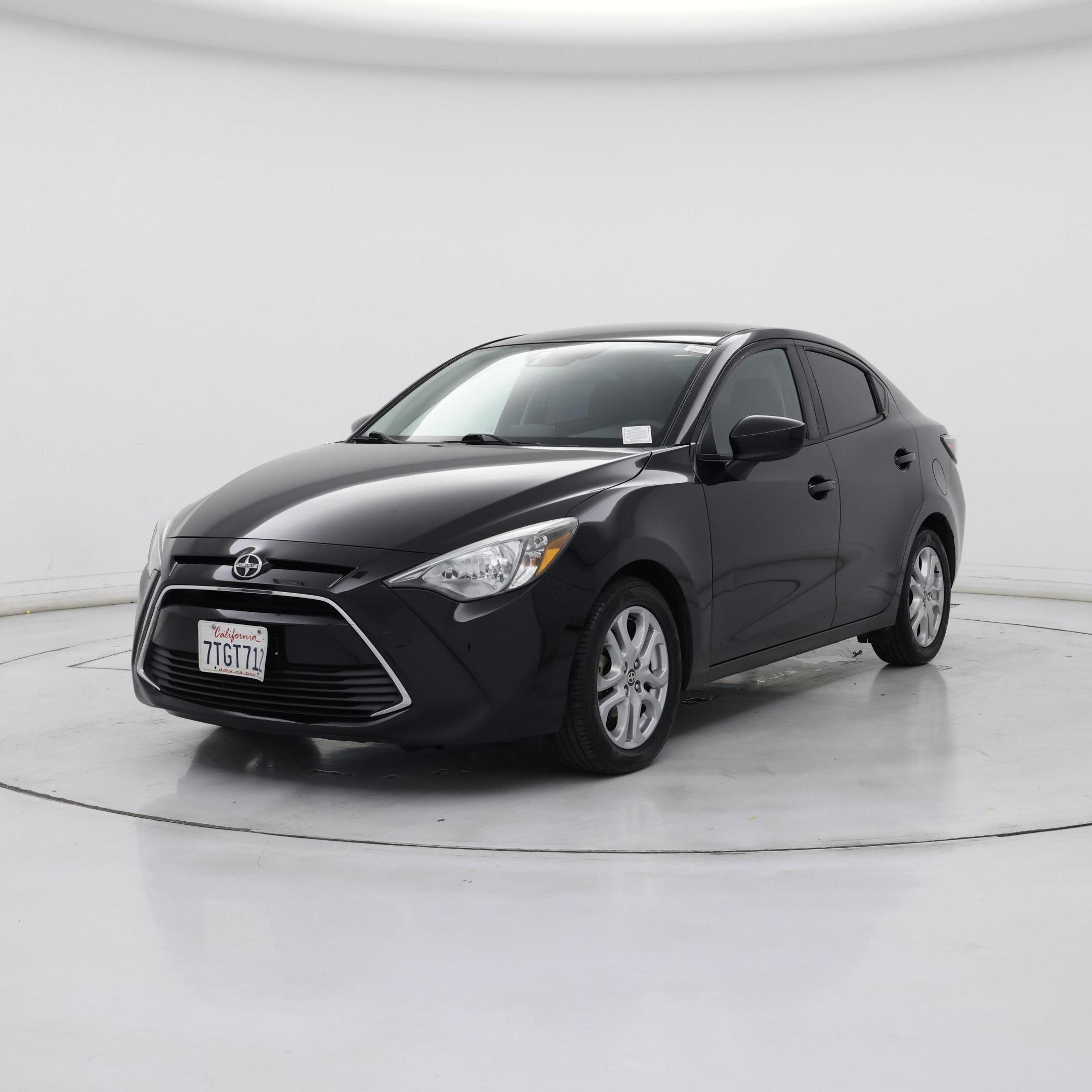 Thumbnail: 2016 Scion iA - 4