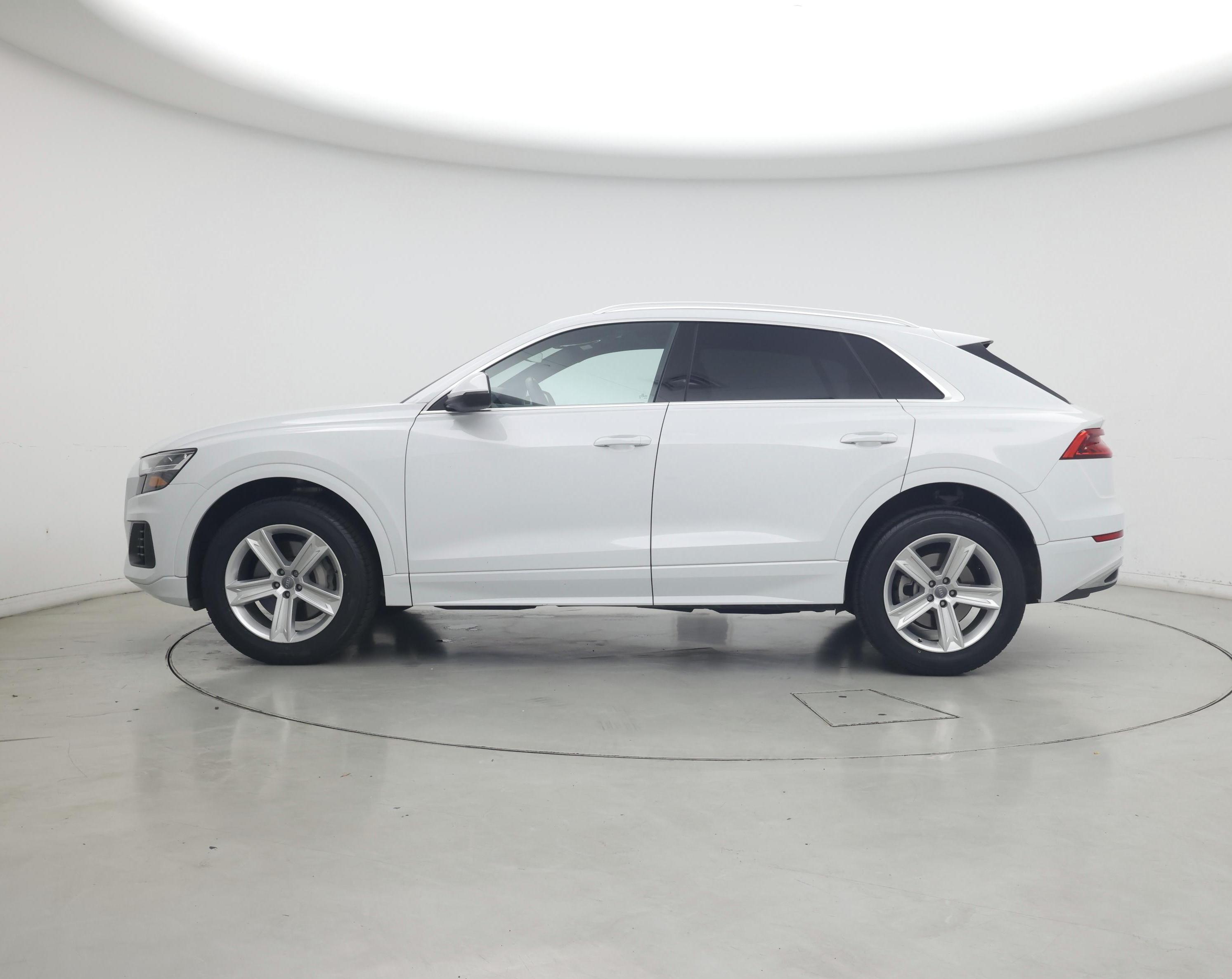 Thumbnail: 2019 Audi Q8 - 3