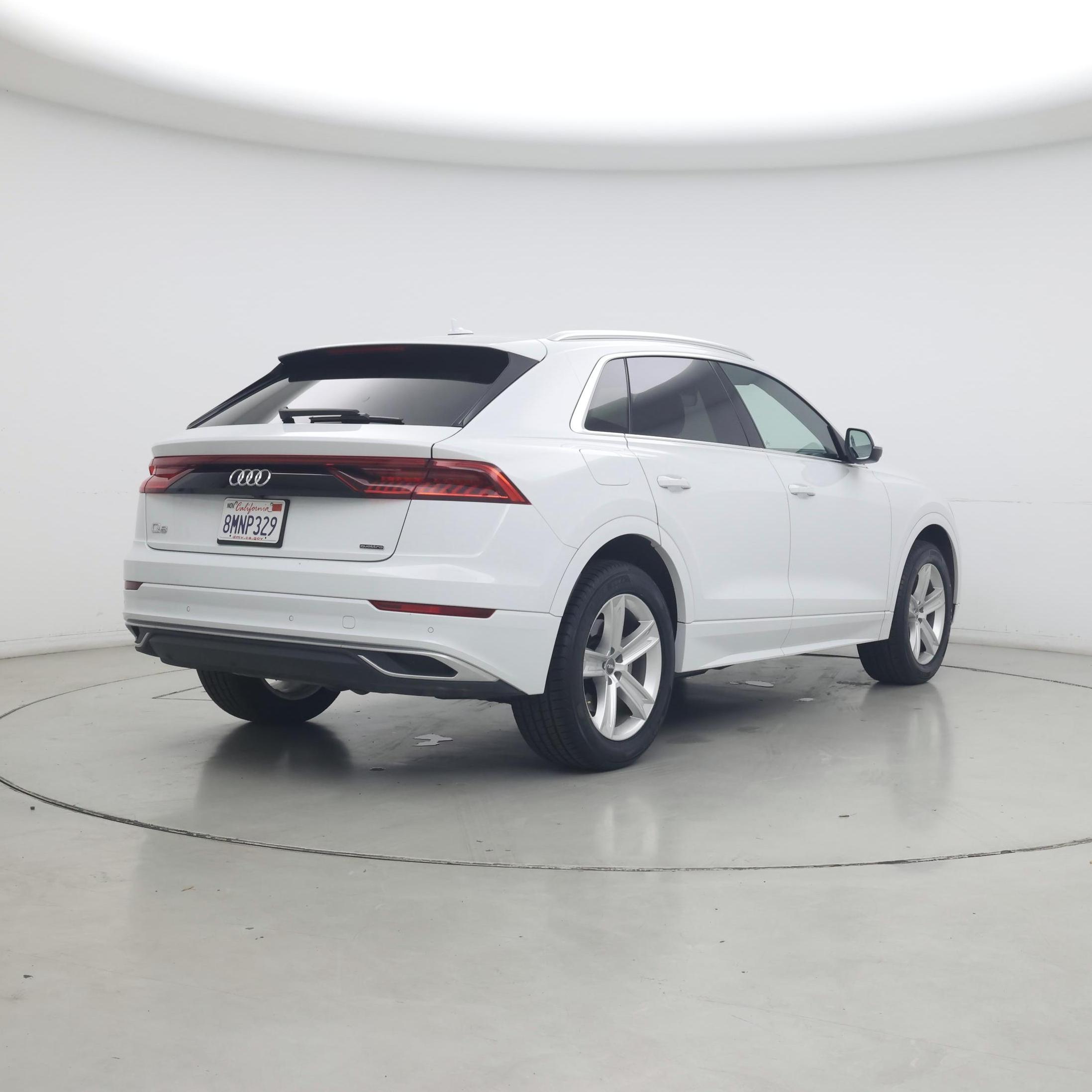 Thumbnail: 2019 Audi Q8 - 8
