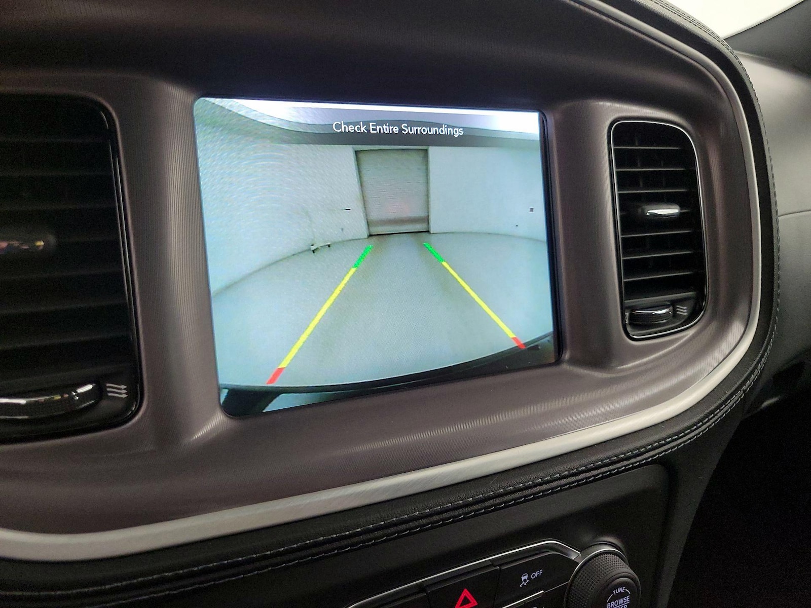 2022 Dodge Charger R/T - Photo 16