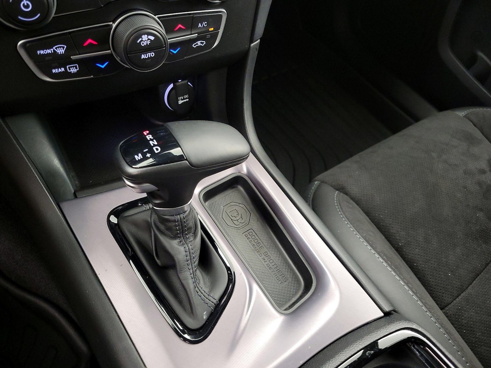 2022 Dodge Charger R/T - Photo 19
