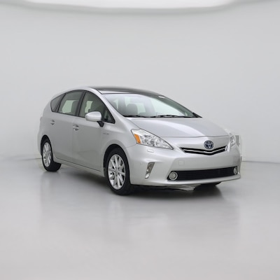 2014 Toyota Prius v Five
