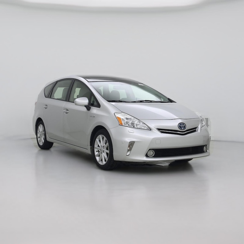 2014 Toyota Prius v Five