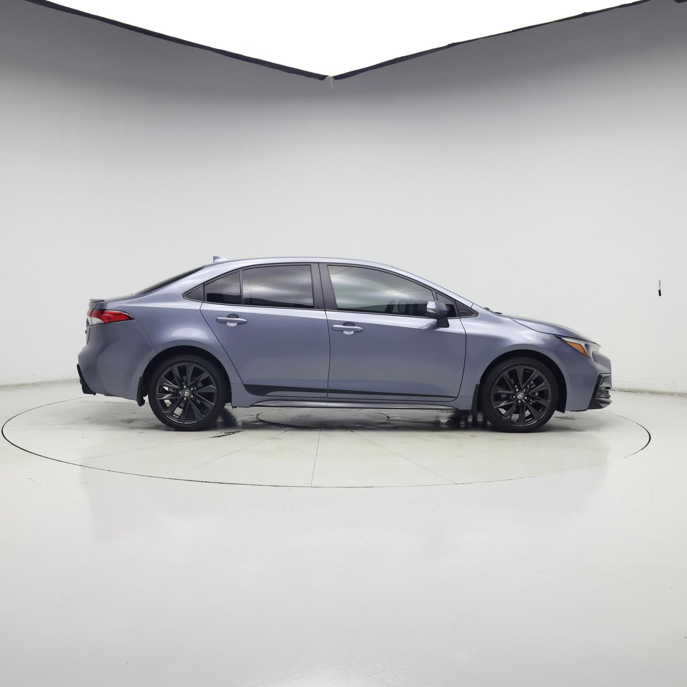 Thumbnail: 2025 Toyota Corolla - 3