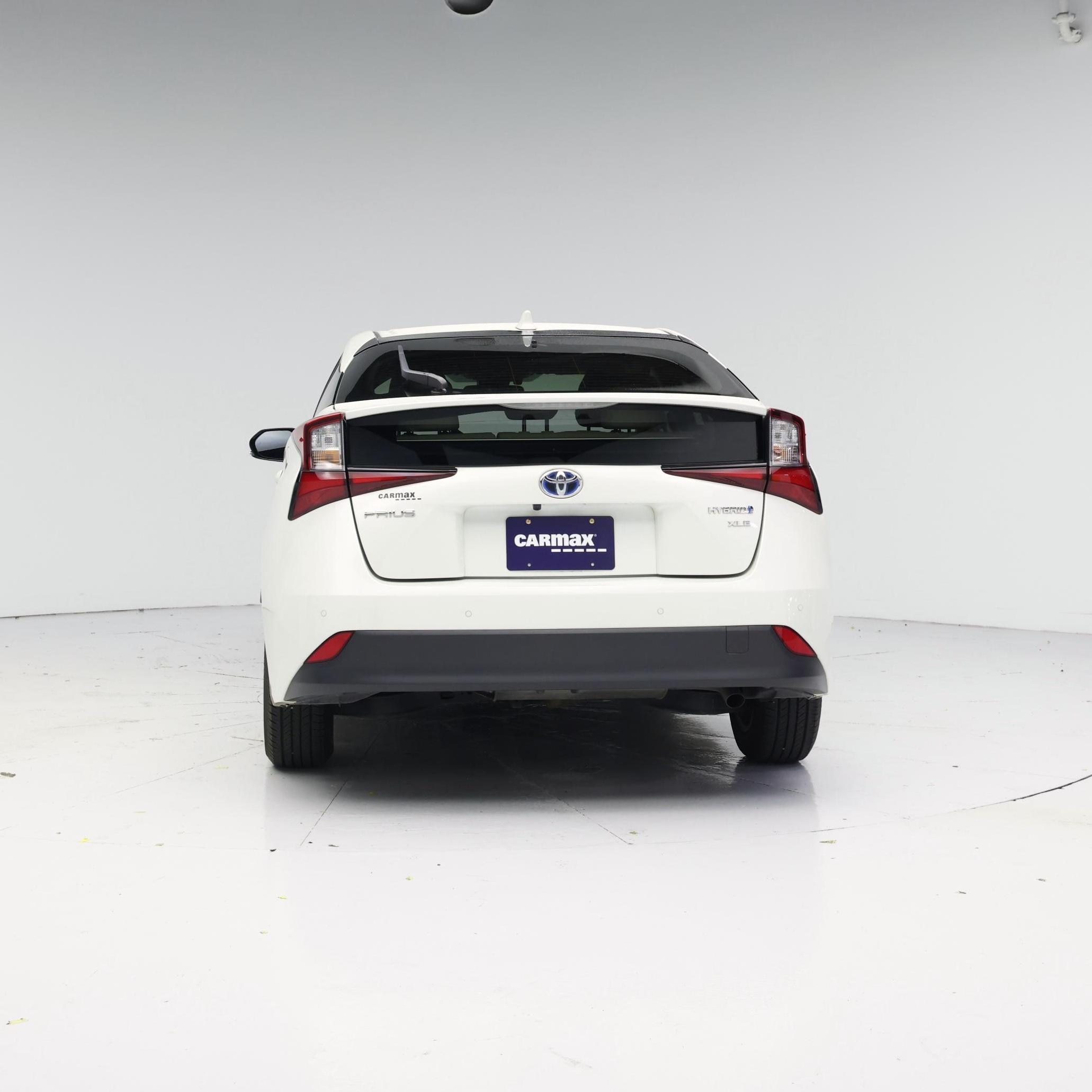 Thumbnail: 2020 Toyota Prius - 6