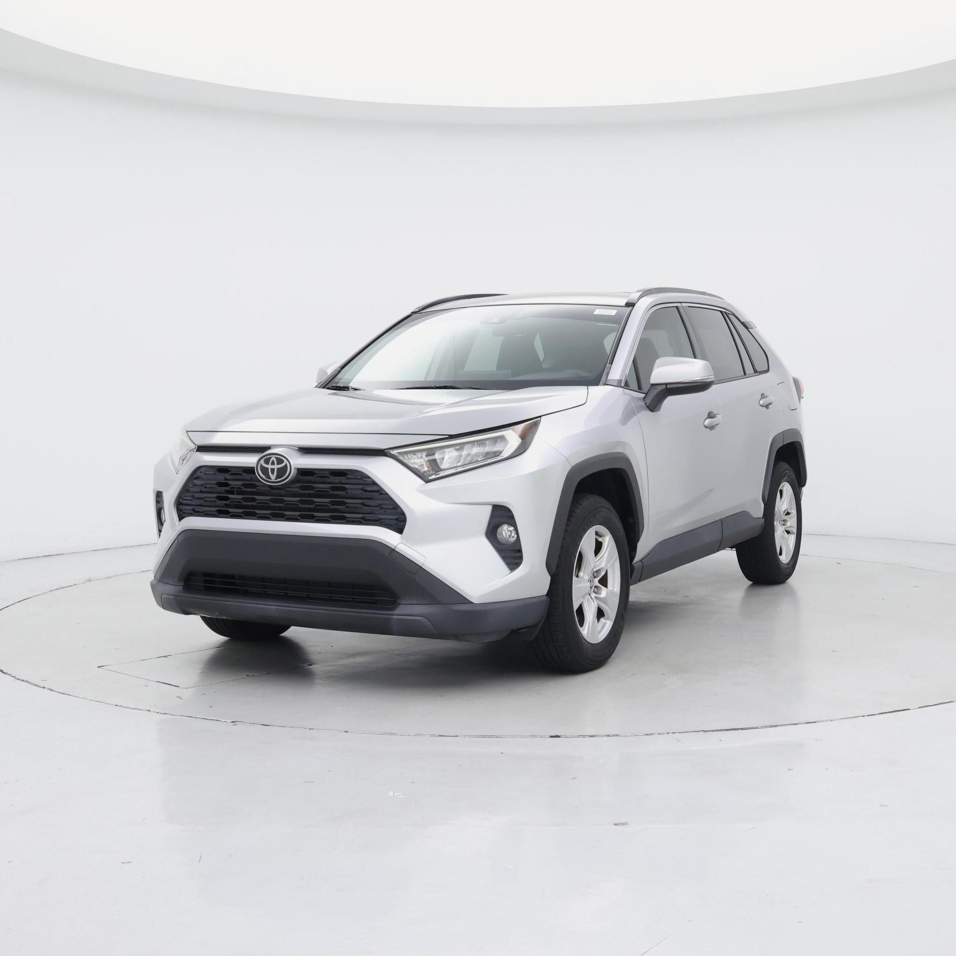 Thumbnail: 2020 Toyota RAV4 - 4