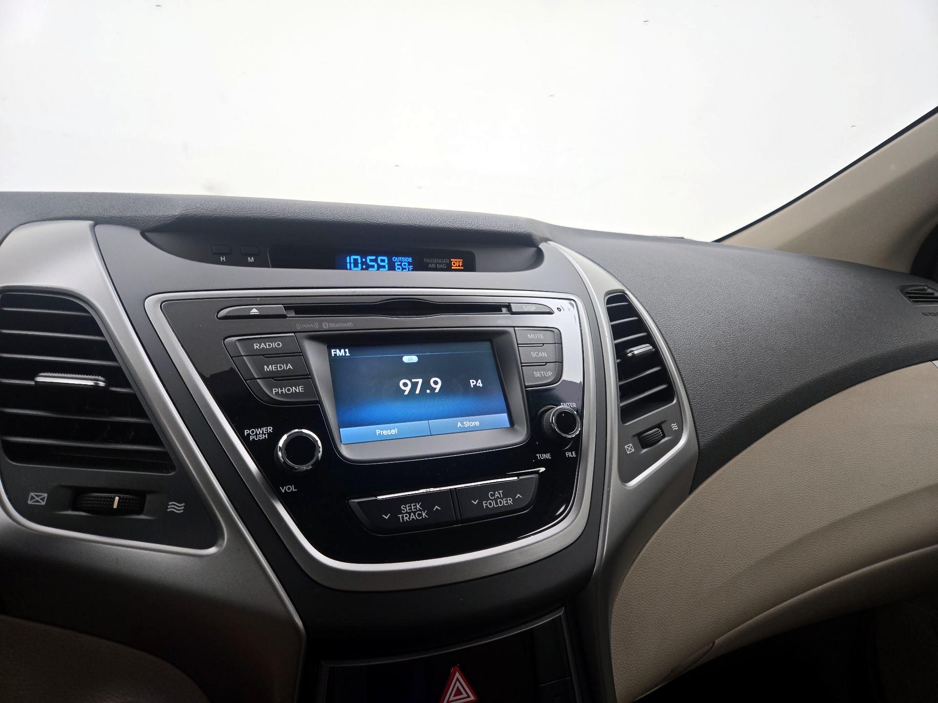 Thumbnail: 2014 Hyundai Elantra - 15