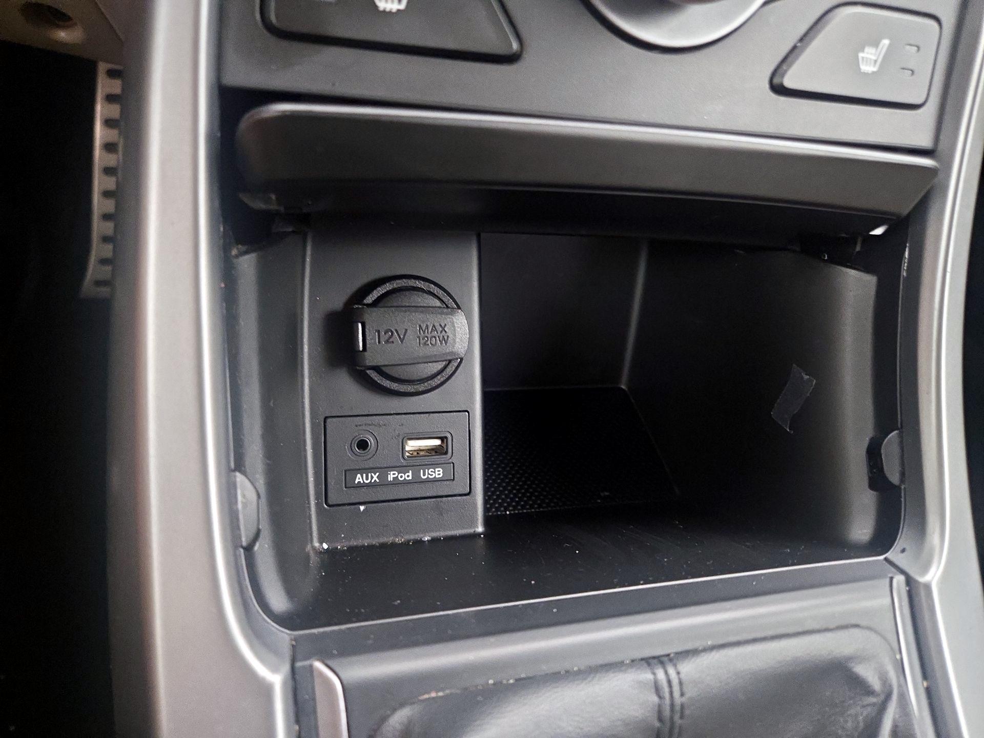 Thumbnail: 2014 Hyundai Elantra - 18