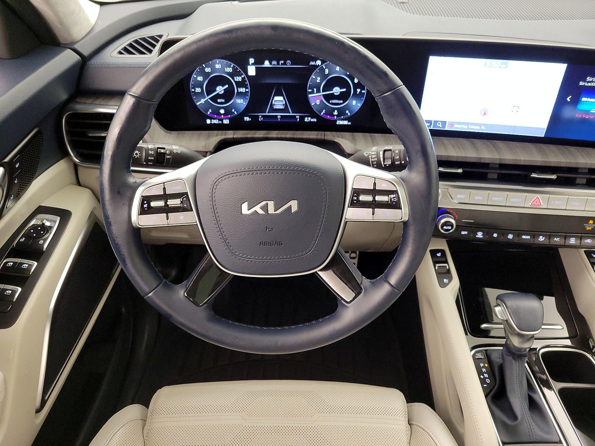 Thumbnail: 2023 Kia Telluride - 10