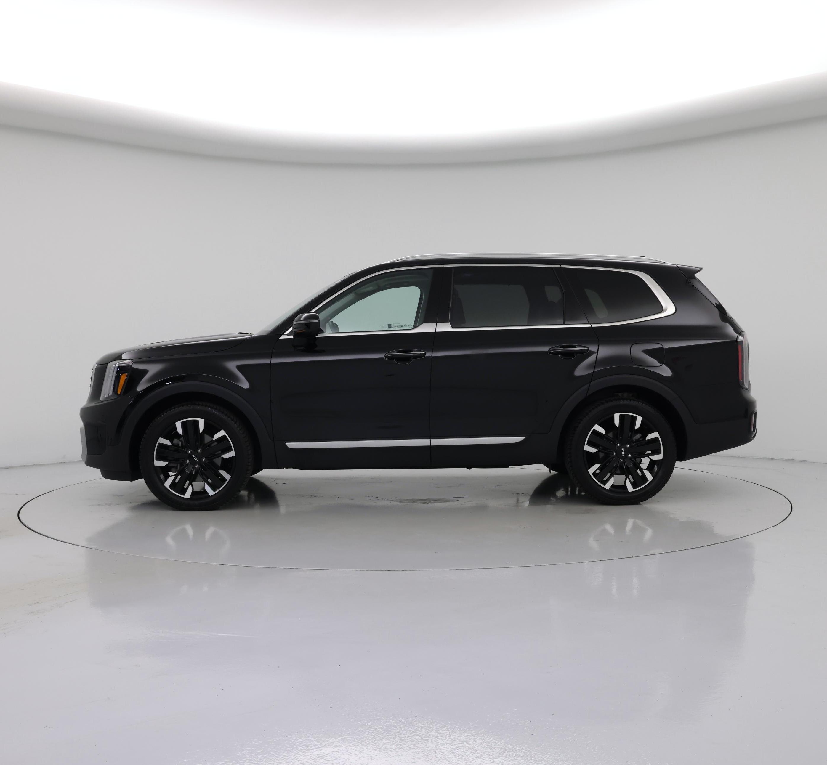 Thumbnail: 2023 Kia Telluride - 3