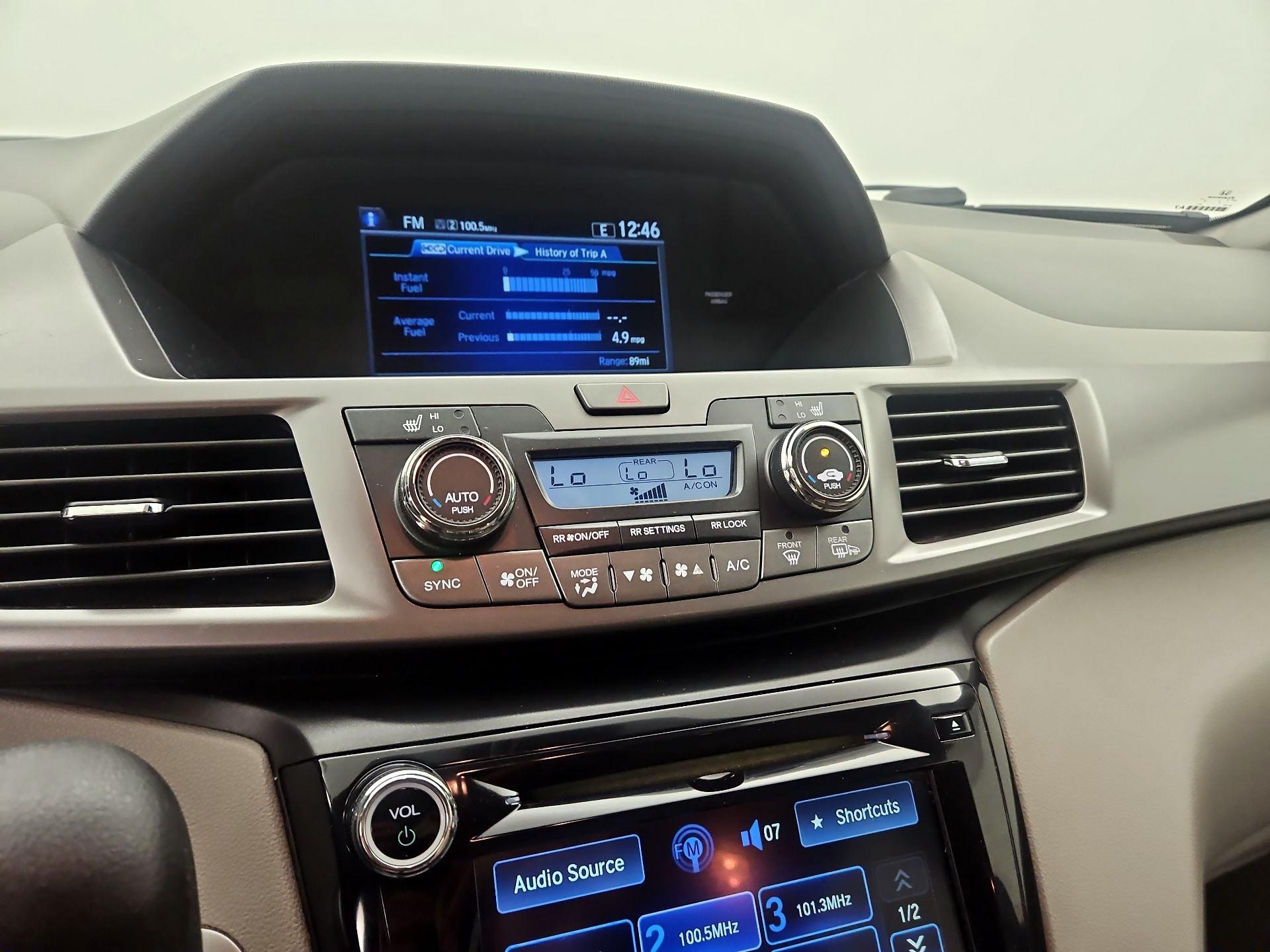Thumbnail: 2014 Honda Odyssey - 15