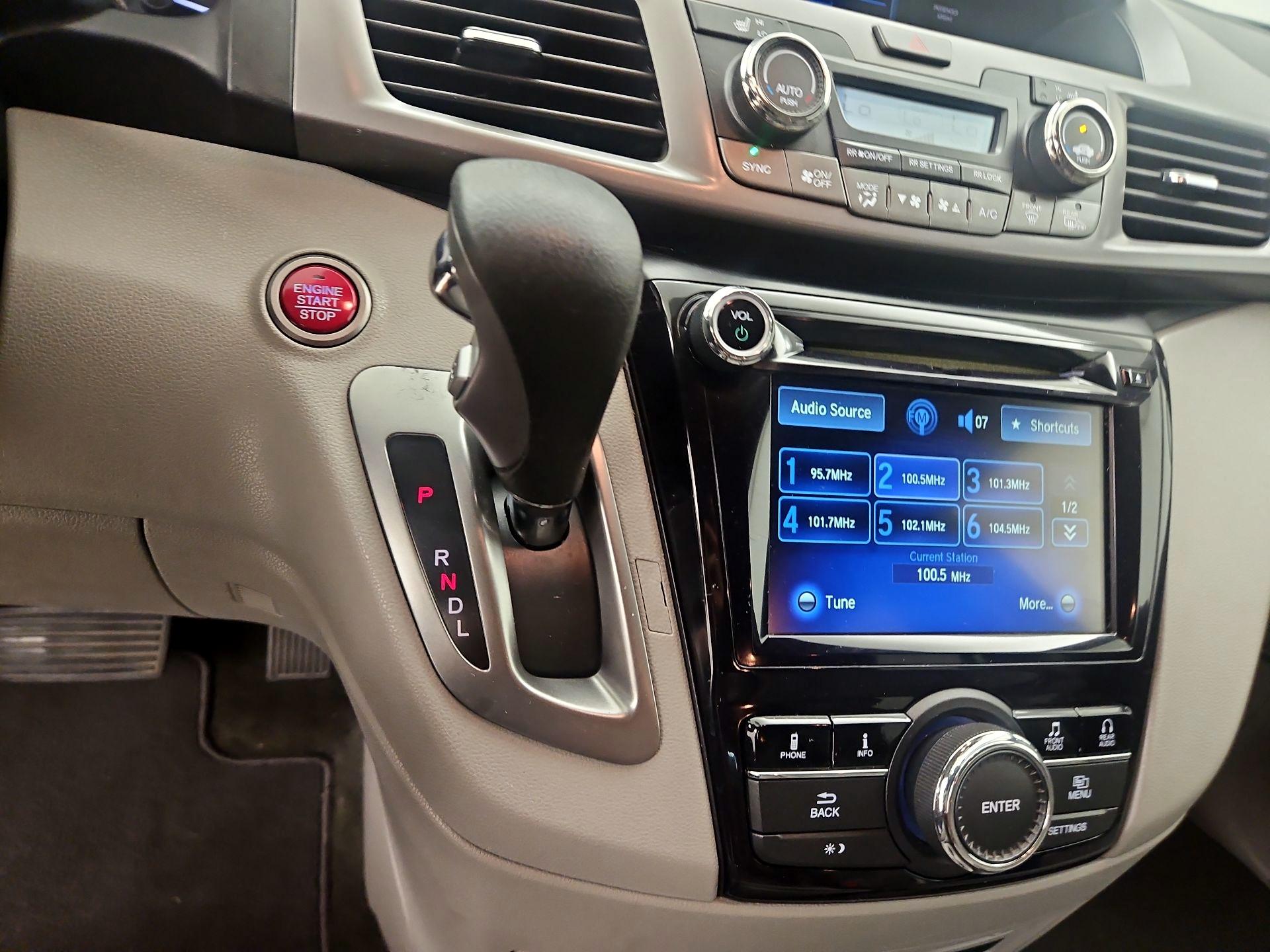 Thumbnail: 2014 Honda Odyssey - 16
