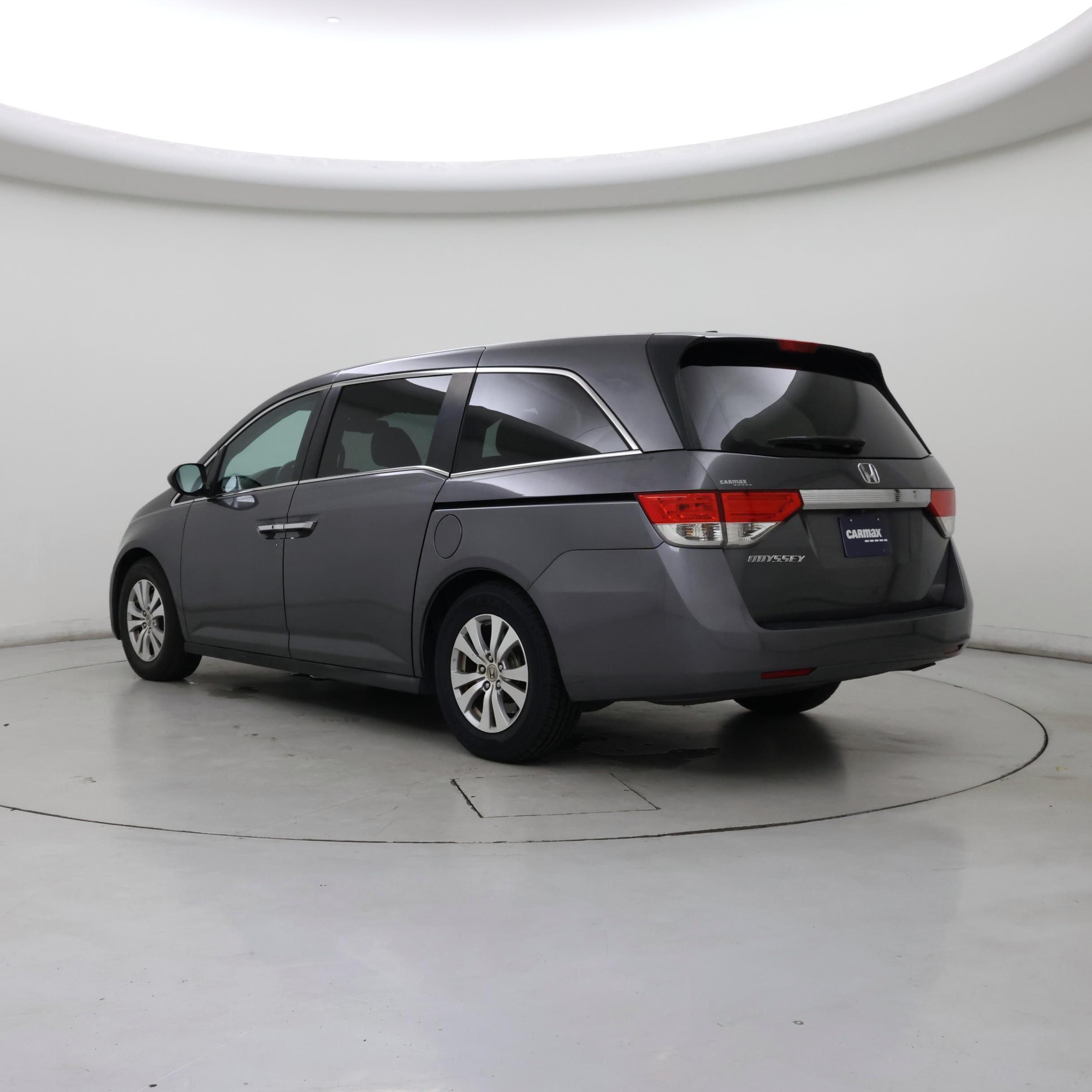 Thumbnail: 2014 Honda Odyssey - 2