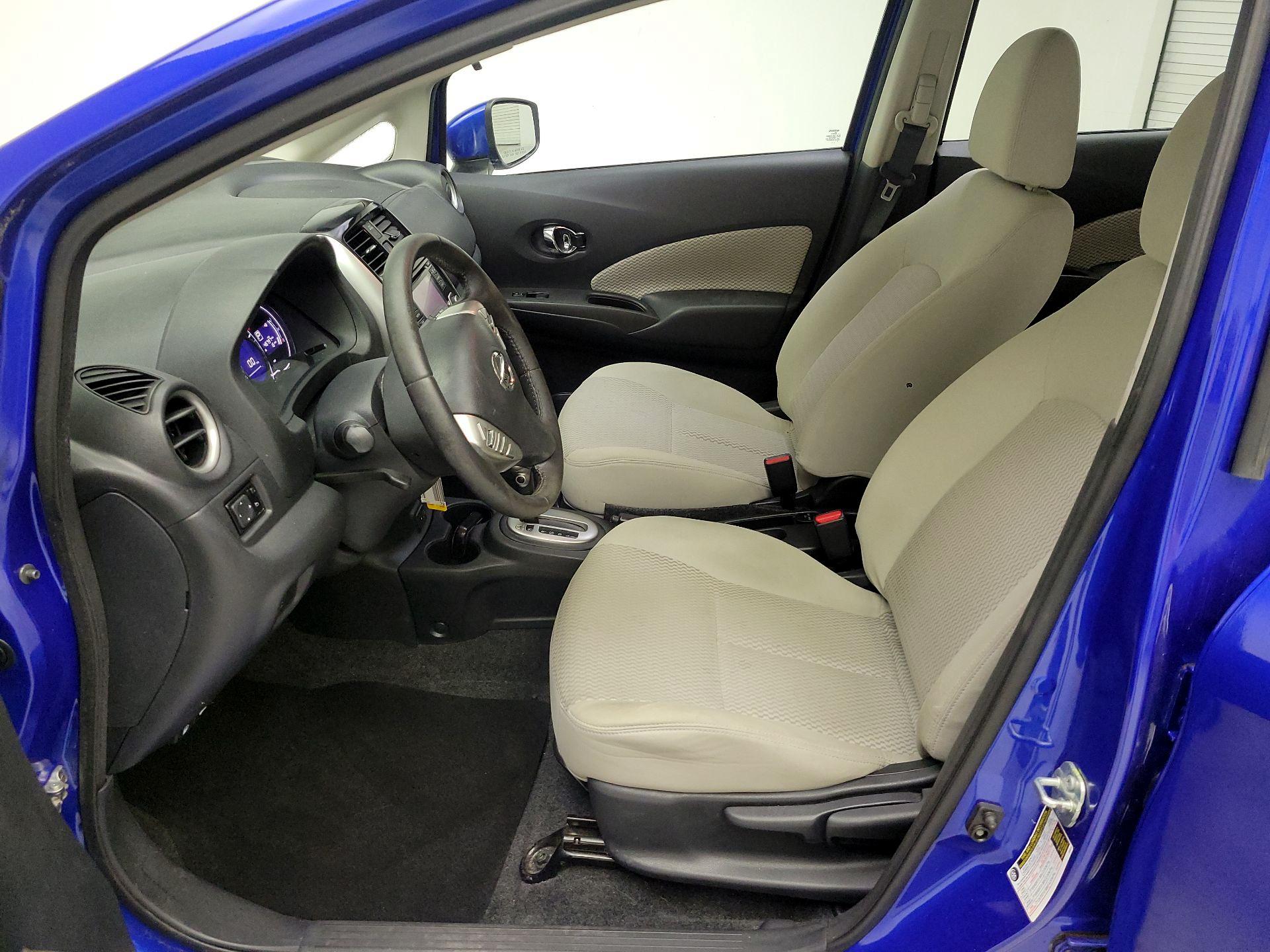Thumbnail: 2017 Nissan Versa Note - 11