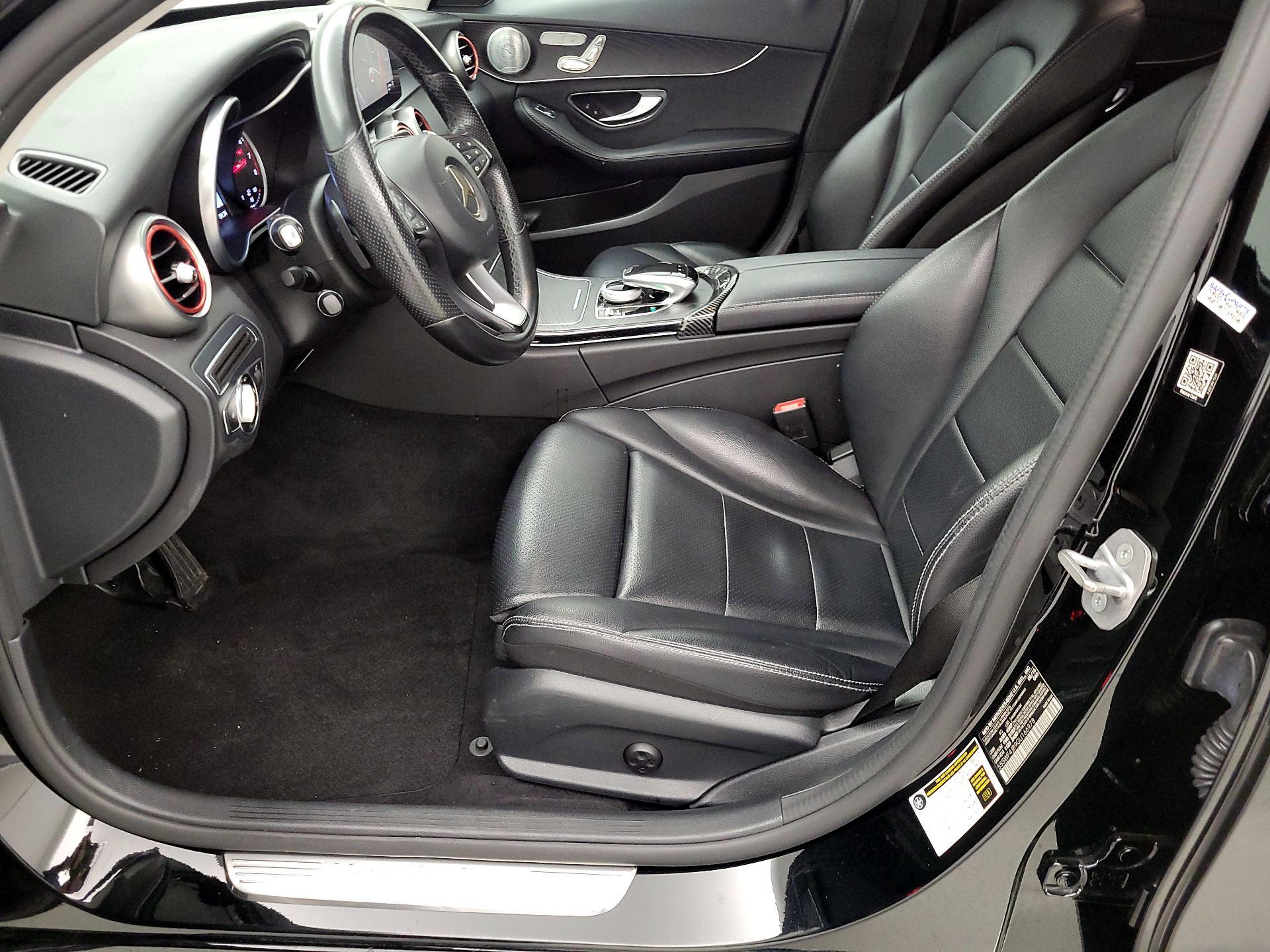 Thumbnail: 2016 Mercedes-Benz C-Class - 11