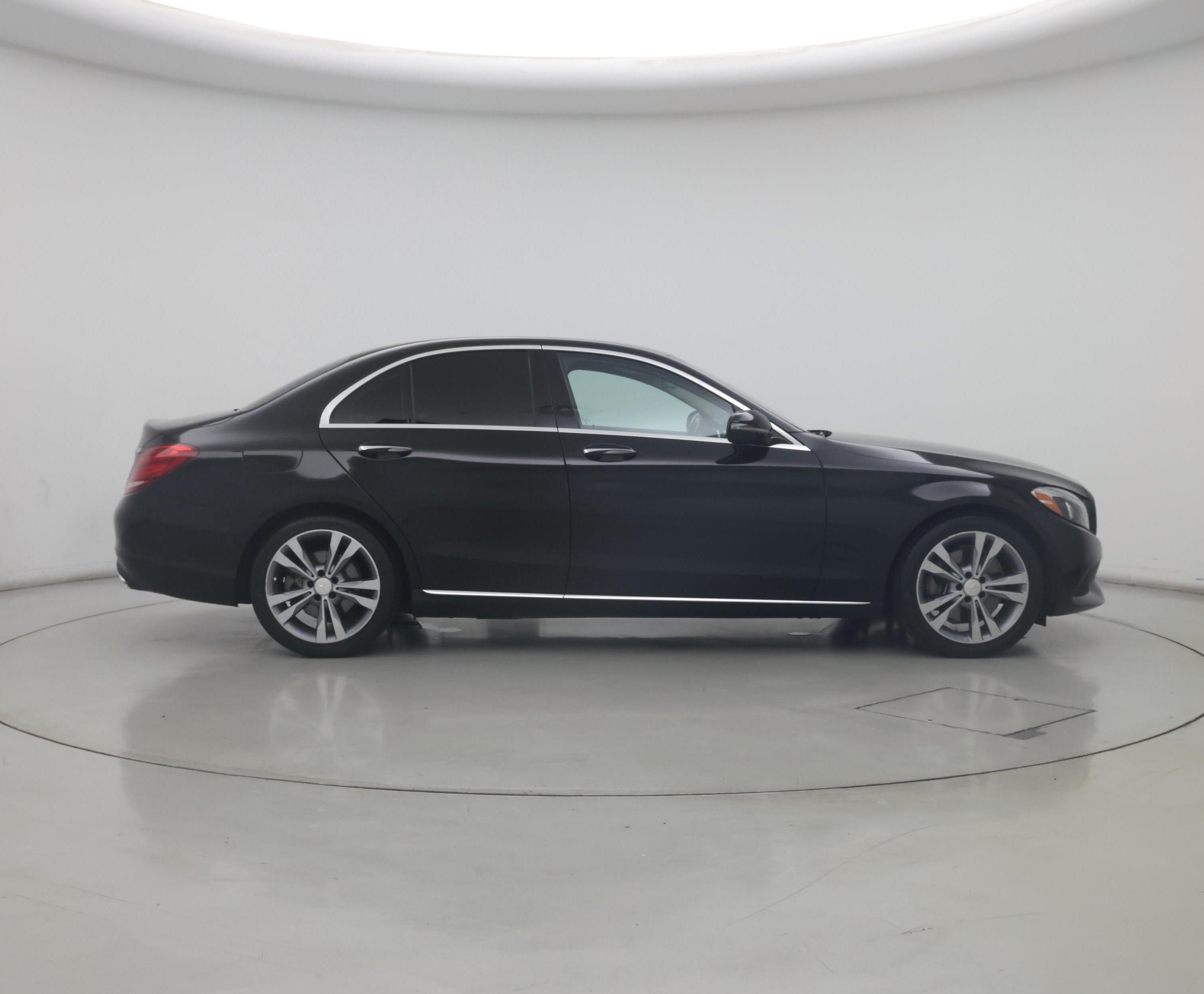 Thumbnail: 2016 Mercedes-Benz C-Class - 7