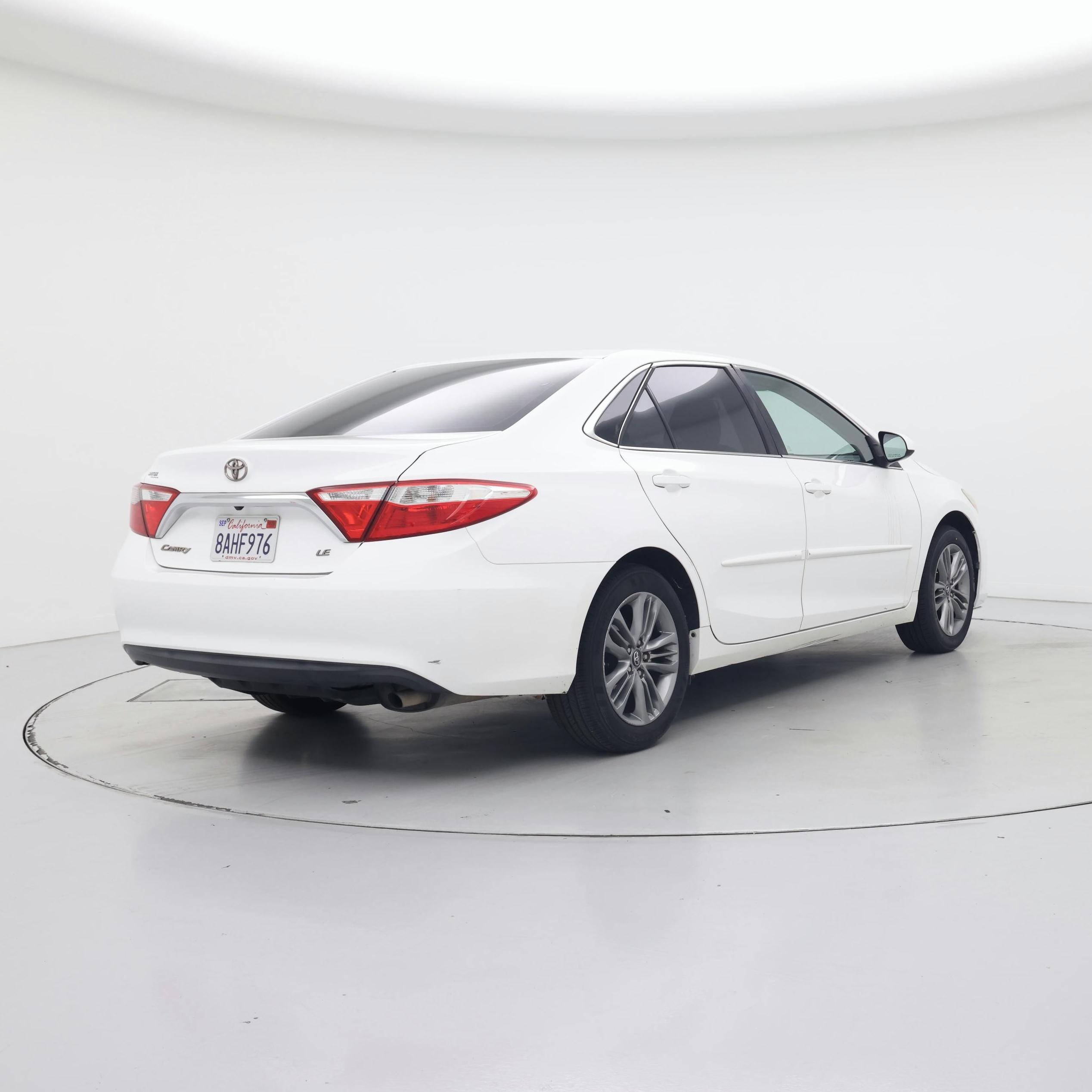 Thumbnail: 2017 Toyota Camry - 8