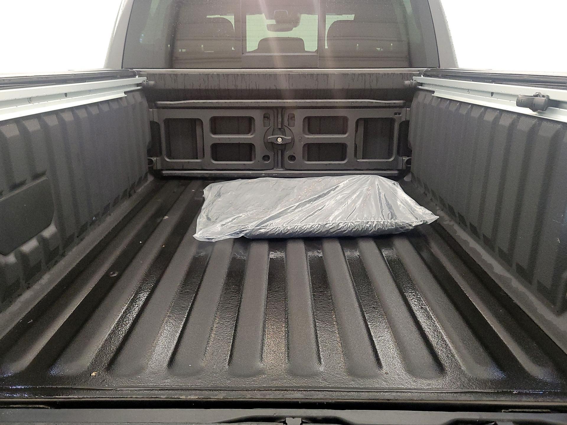 Thumbnail: 2026 RAM 1500 - 18