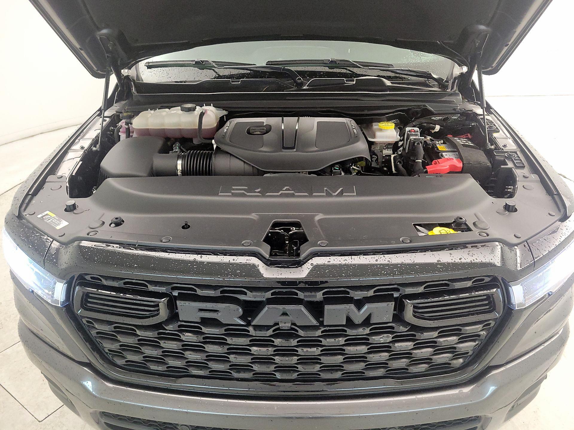 Thumbnail: 2026 RAM 1500 - 19