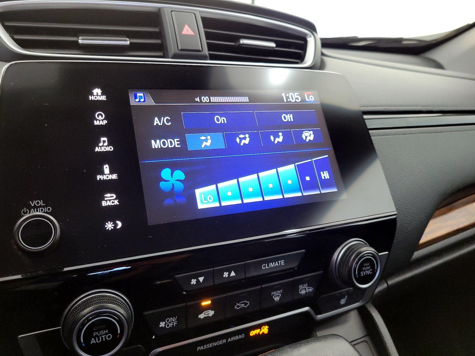 2020 Honda CR-V Touring - Photo 18