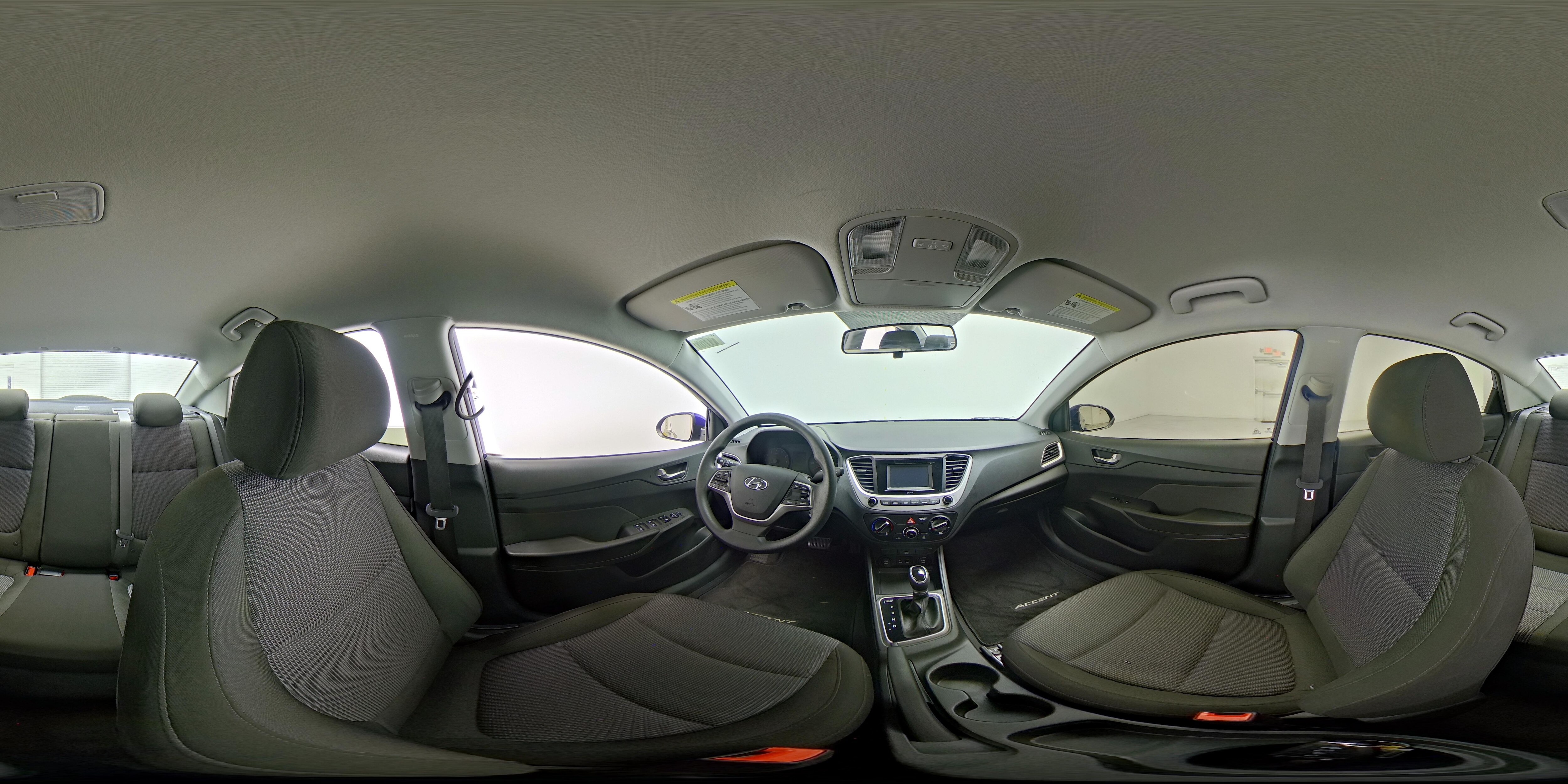 2022 Hyundai Accent SE - Photo 26