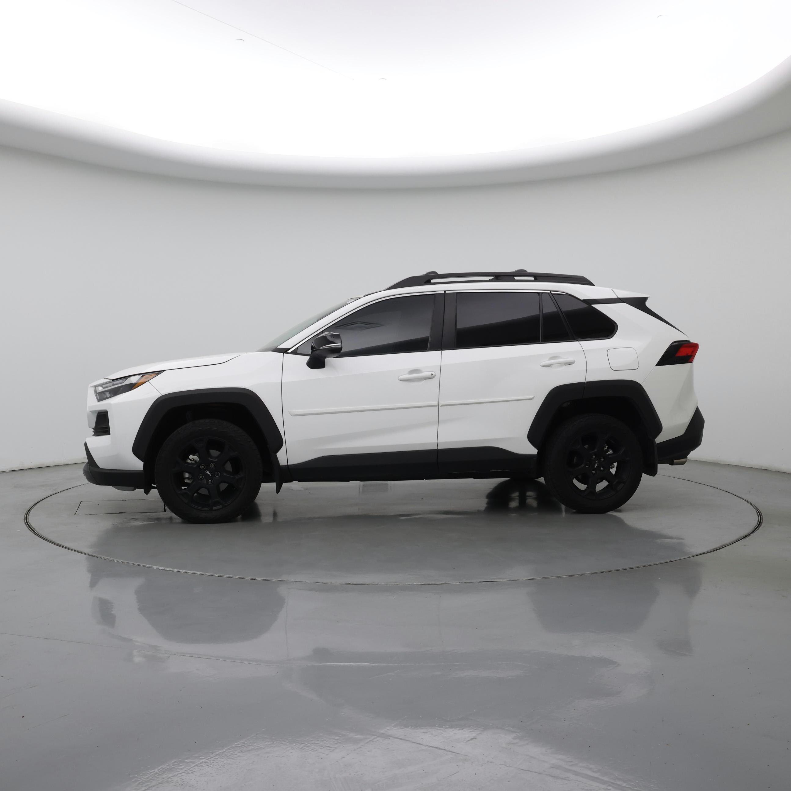 Thumbnail: 2023 Toyota RAV4 - 3
