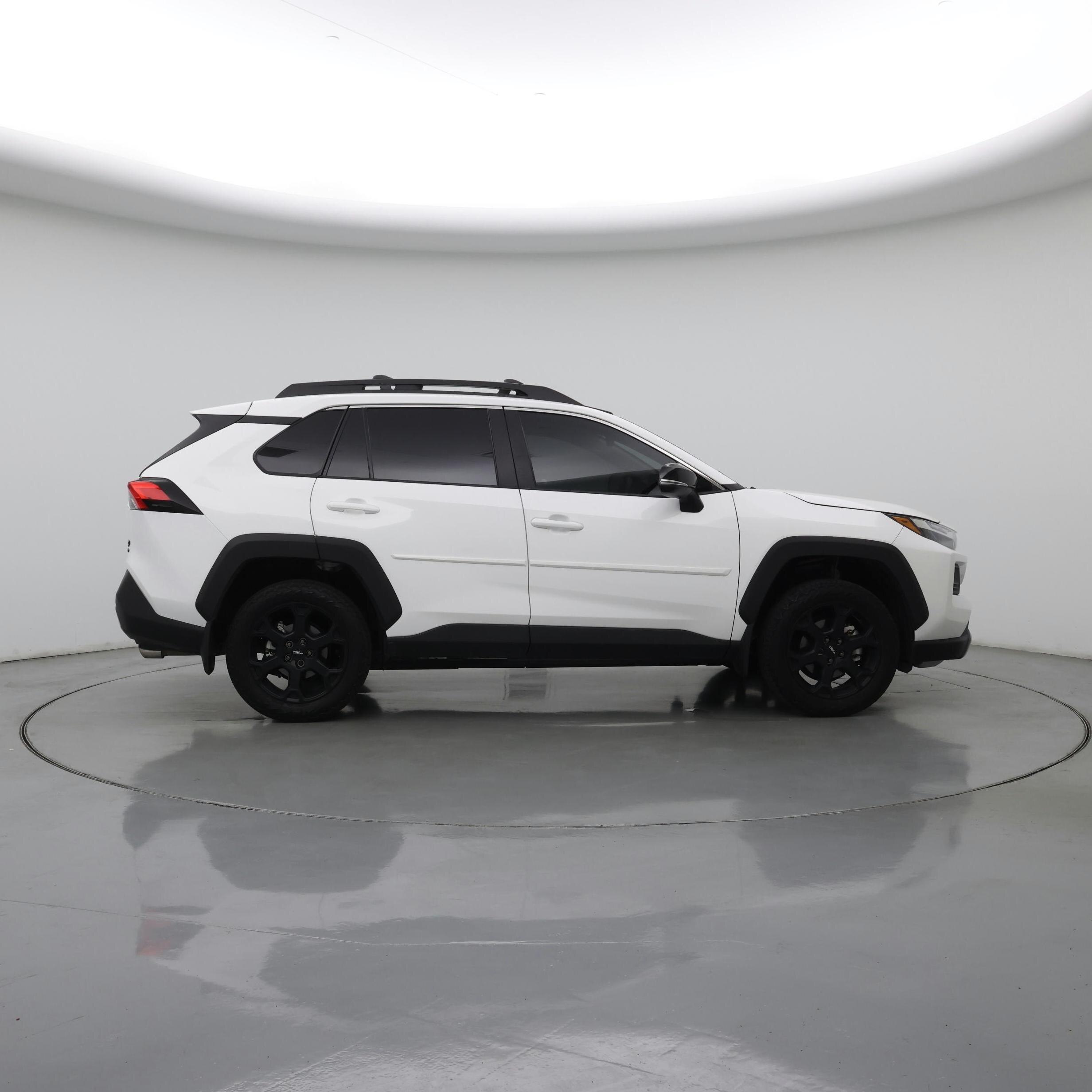 Thumbnail: 2023 Toyota RAV4 - 7