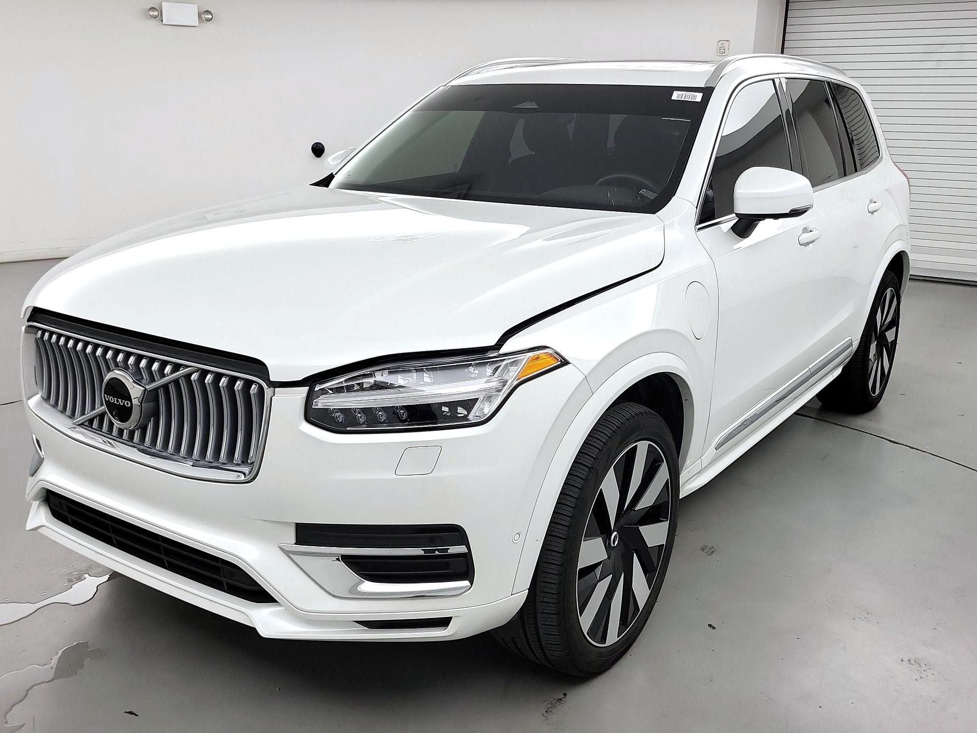 Thumbnail: 2024 Volvo XC90 - 3