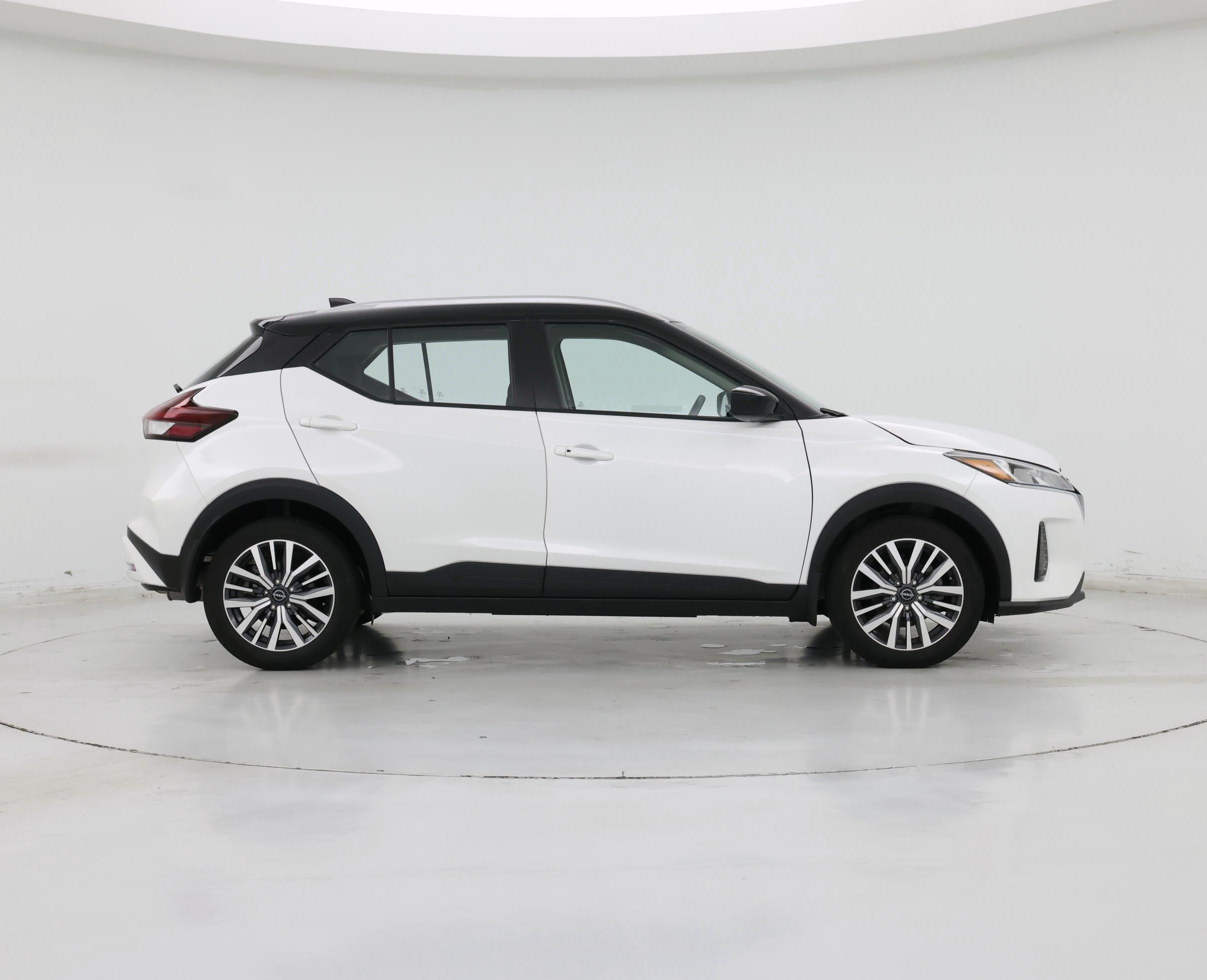 Thumbnail: 2023 Nissan Kicks - 7