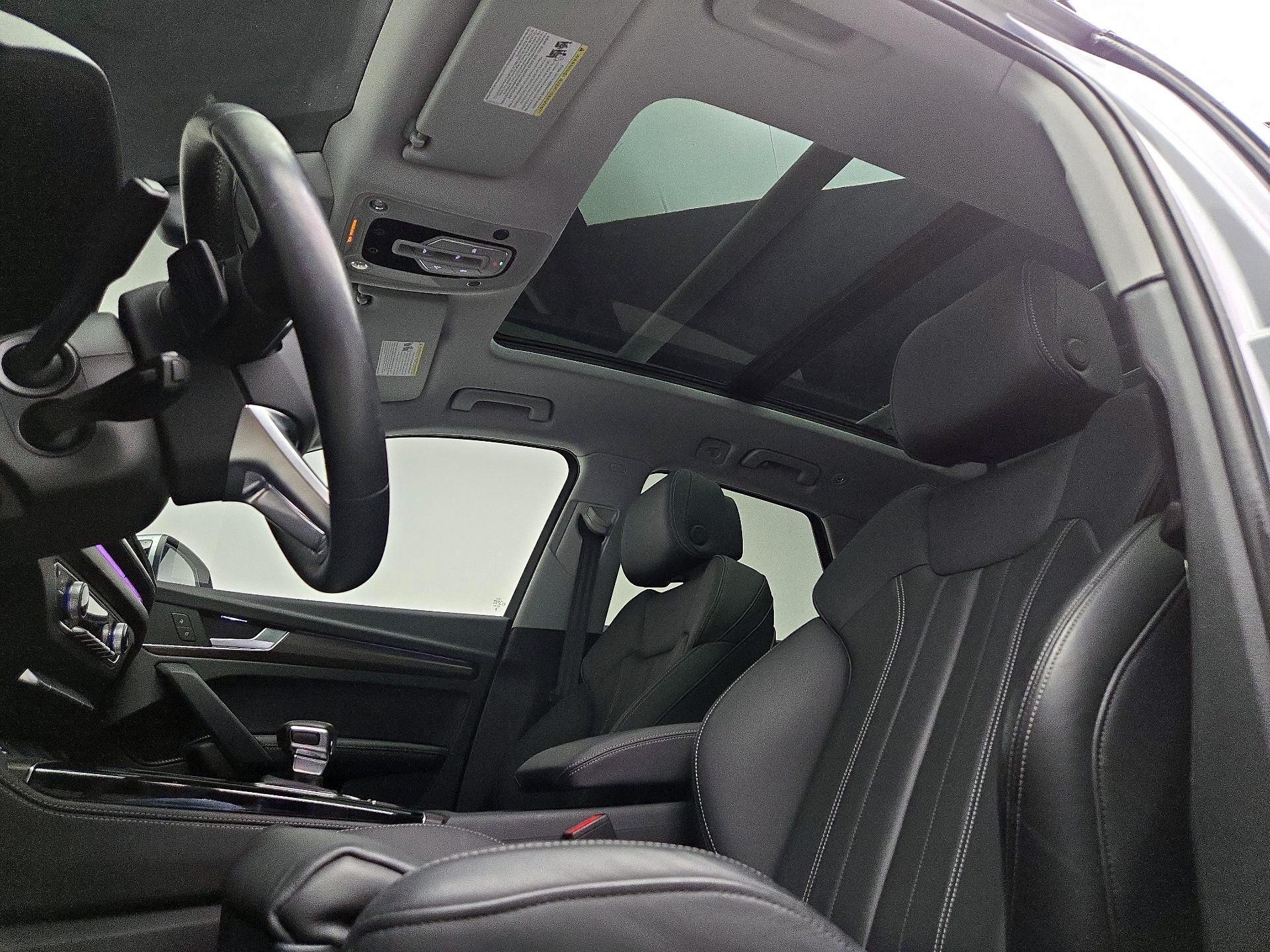 Thumbnail: 2025 Audi Q5 - 20