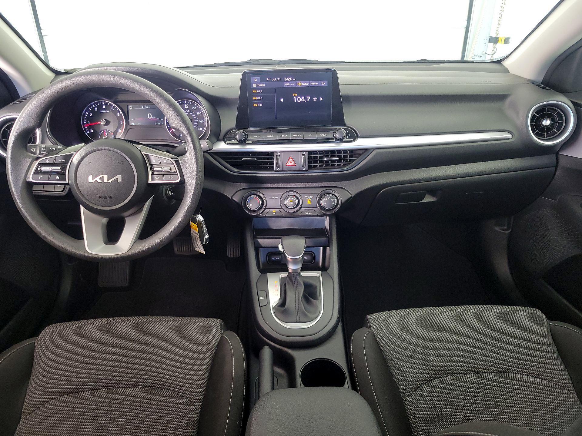 Thumbnail: 2024 Kia Forte - 9