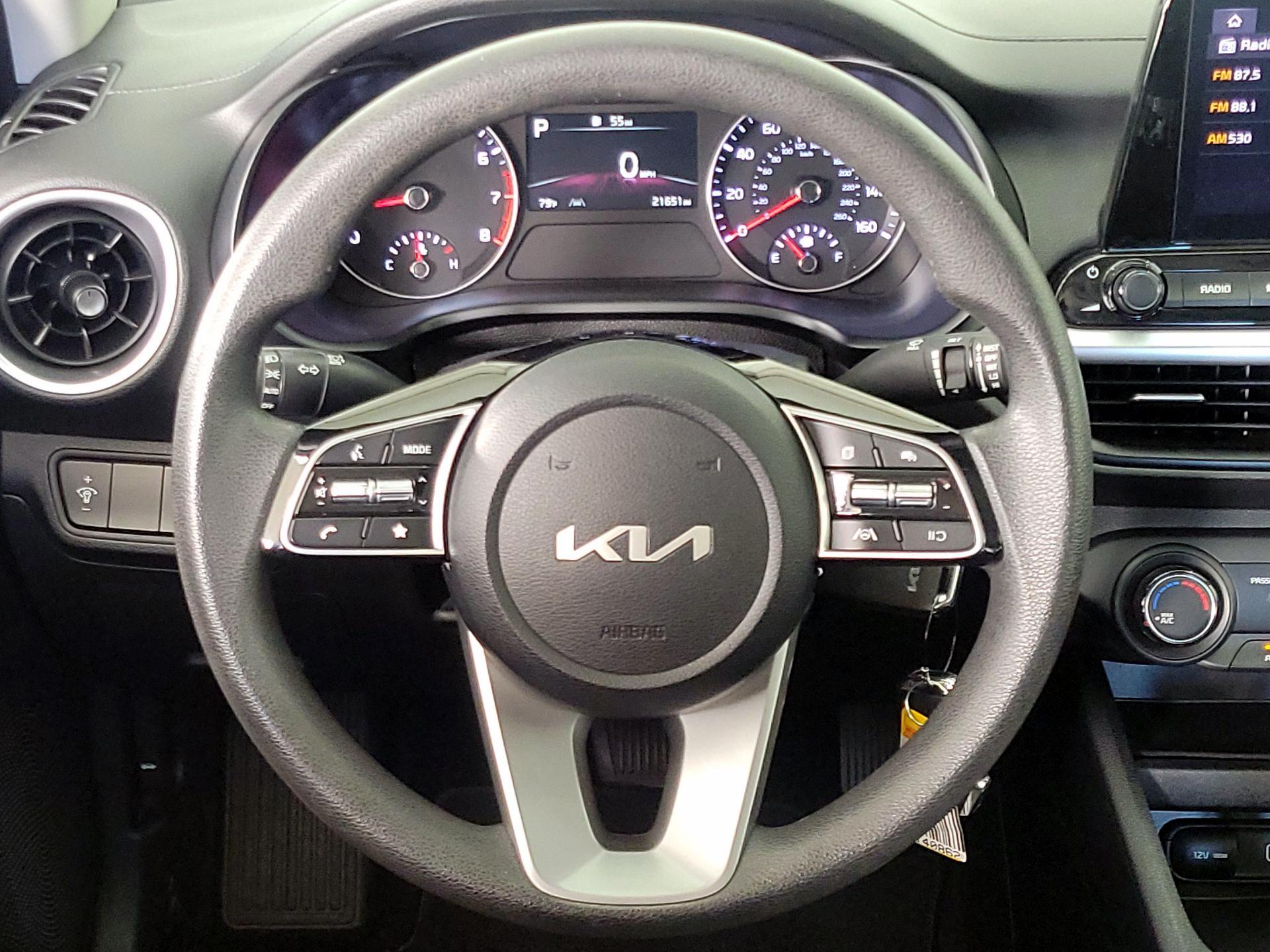 Thumbnail: 2024 Kia Forte - 10