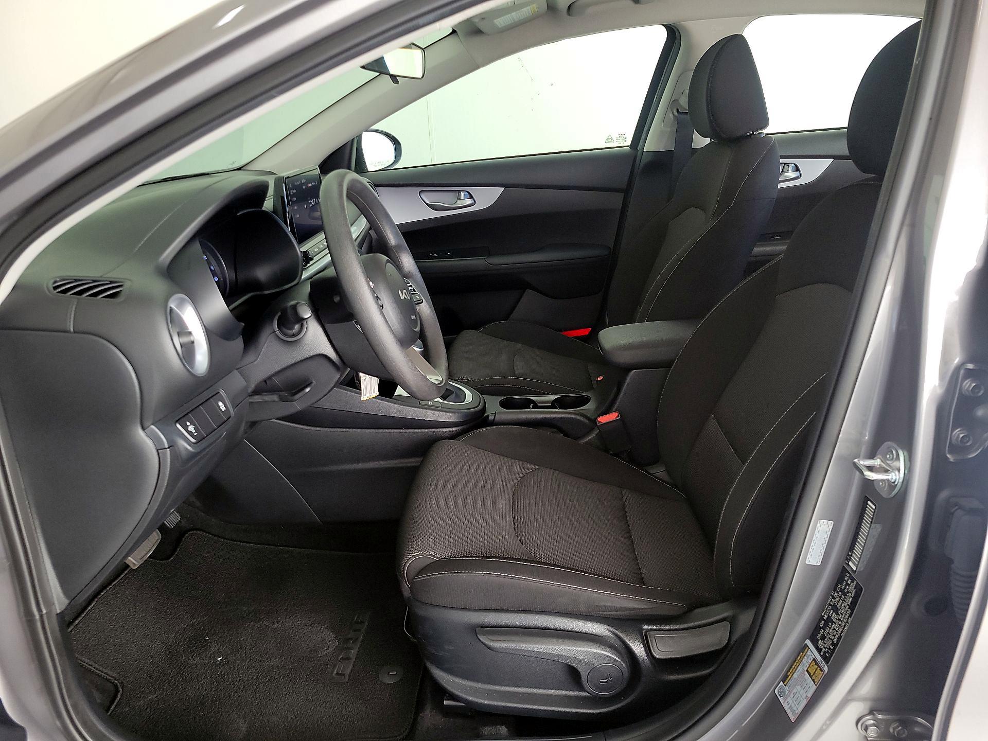 Thumbnail: 2024 Kia Forte - 11