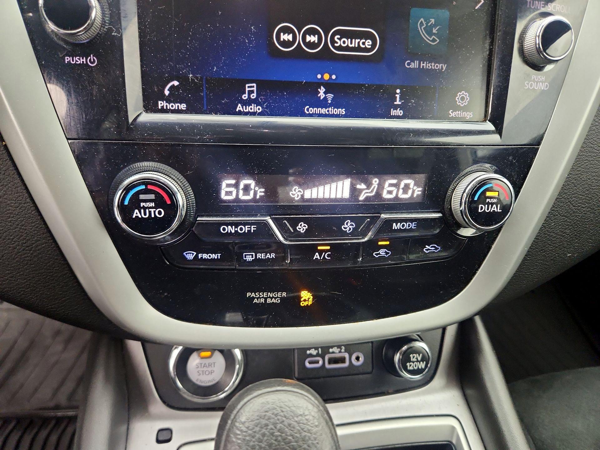 Thumbnail: 2019 Nissan Murano - 16