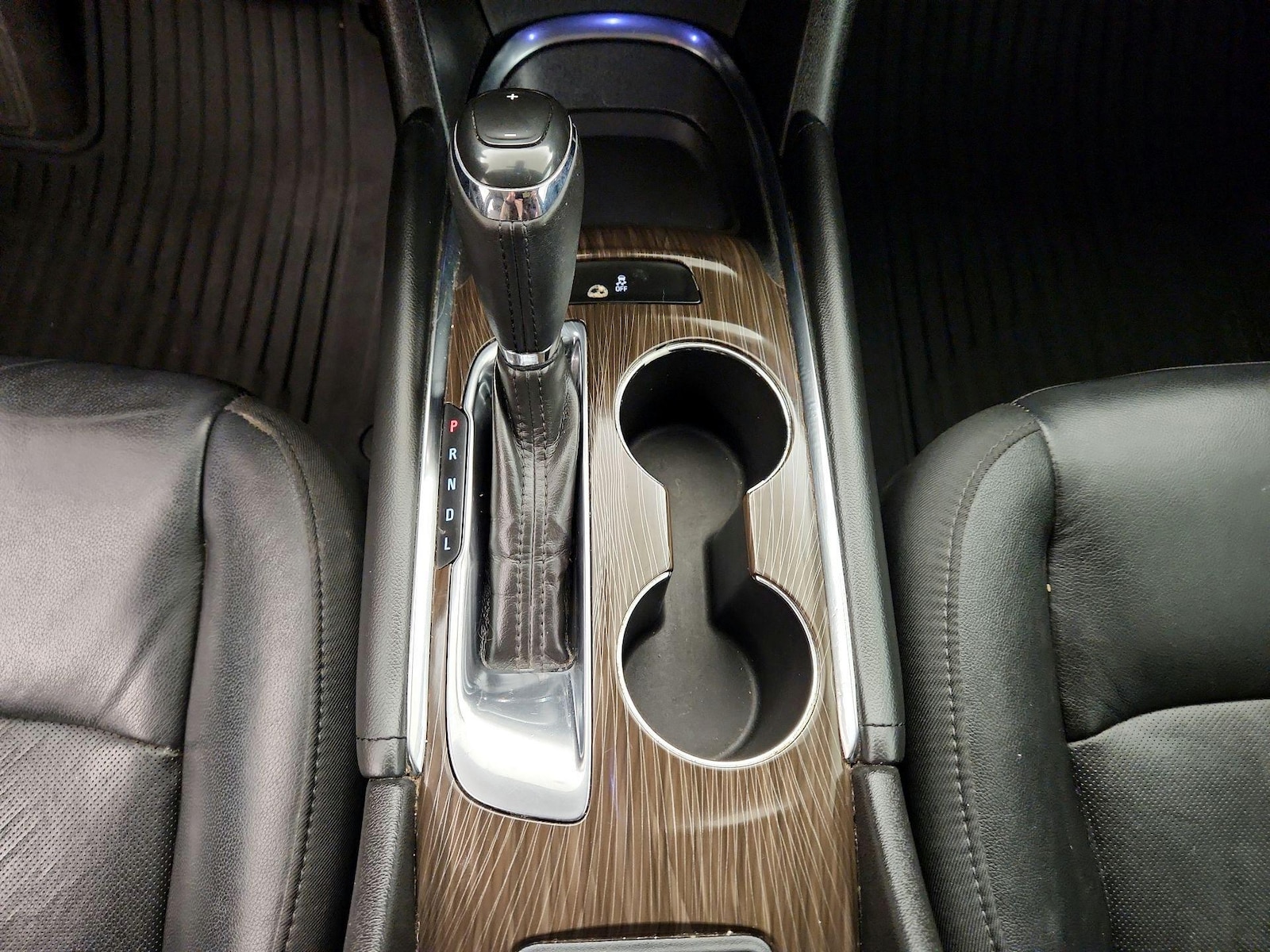 2016 Chevrolet Malibu 2LZ Premier - Photo 17