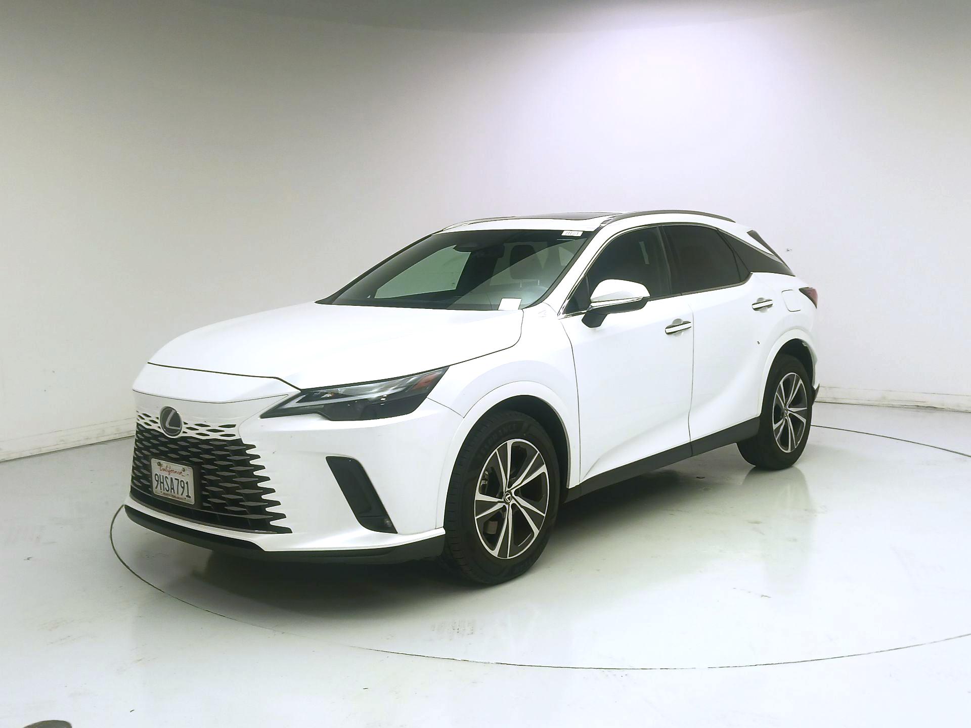 Thumbnail: 2023 Lexus RX - 3
