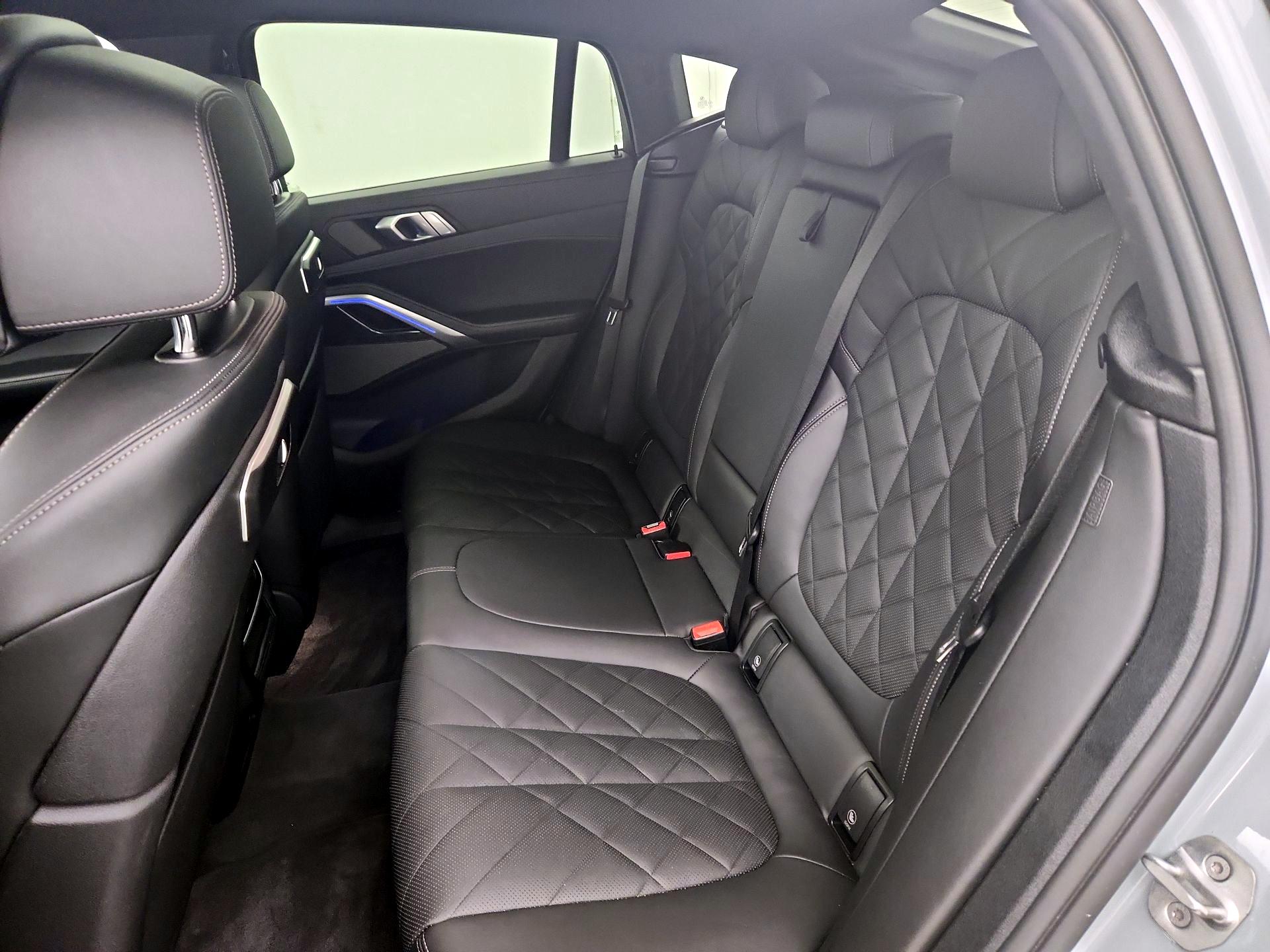 Thumbnail: 2024 BMW X6 - 19